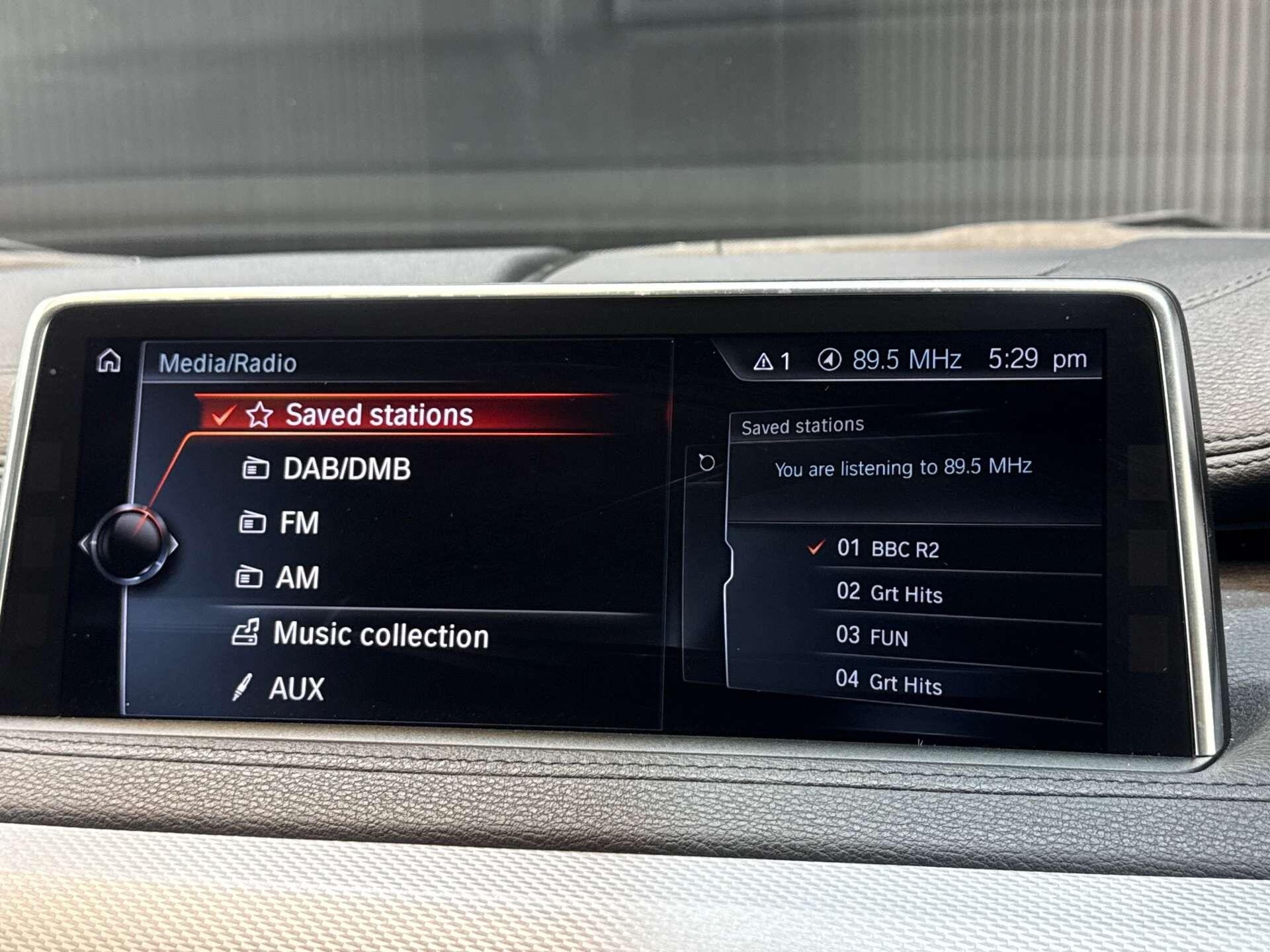 BMW X6 view 30