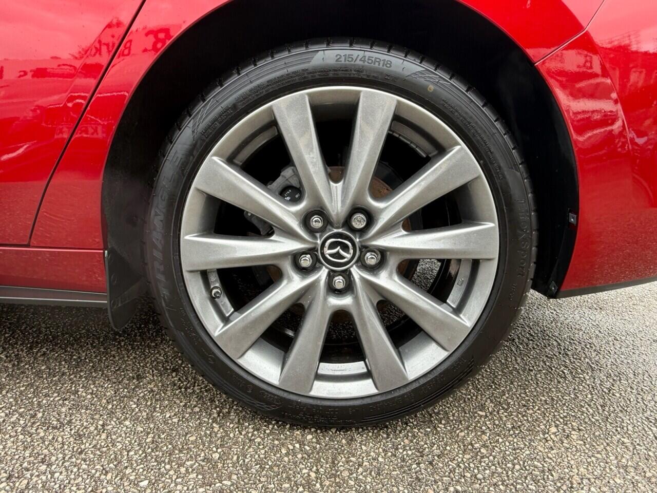 Mazda Mazda3 view 34