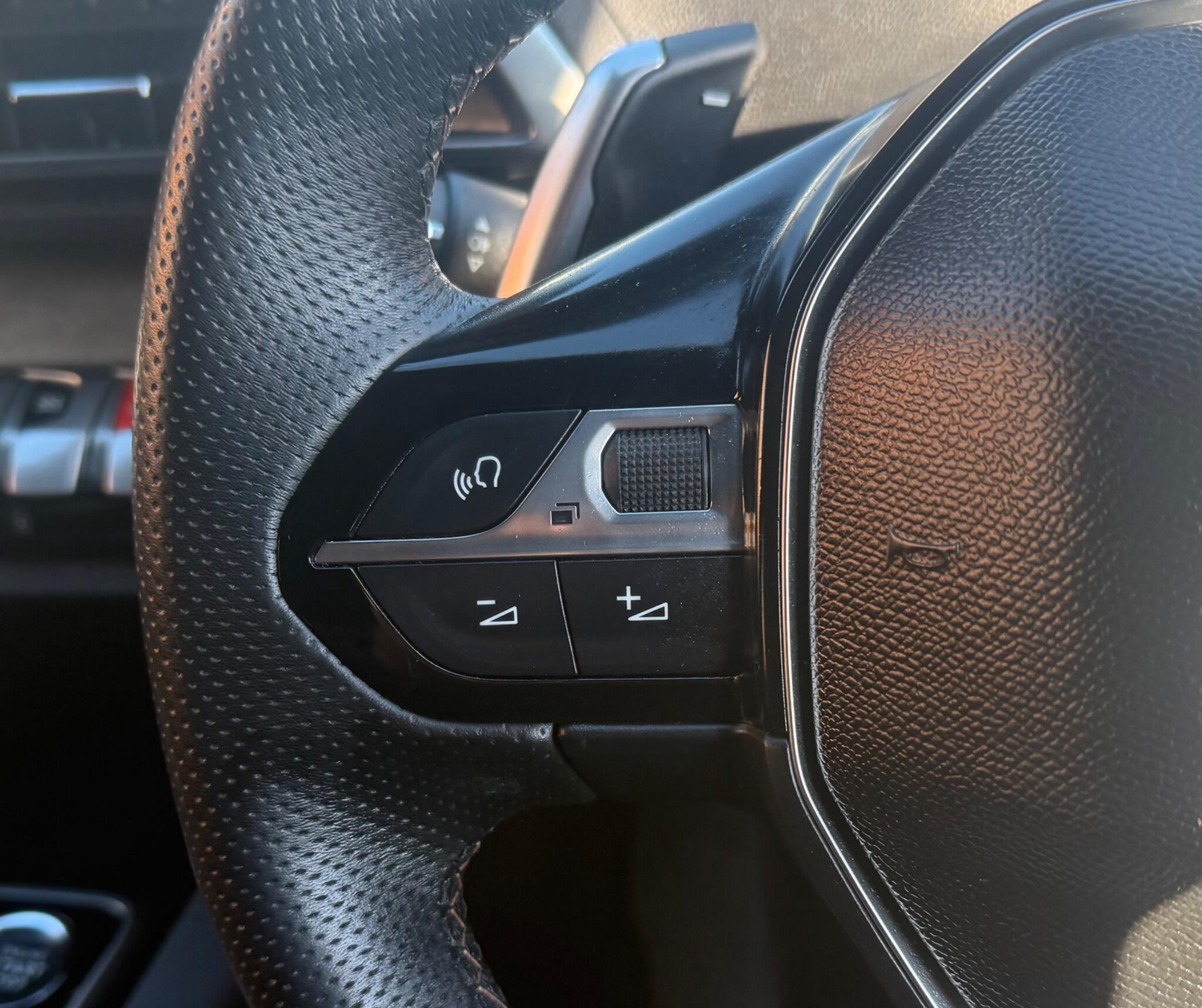 Peugeot 5008 view 28