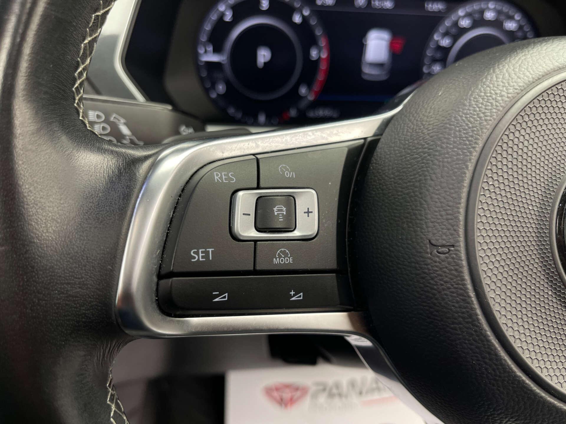 Volkswagen Tiguan view 21