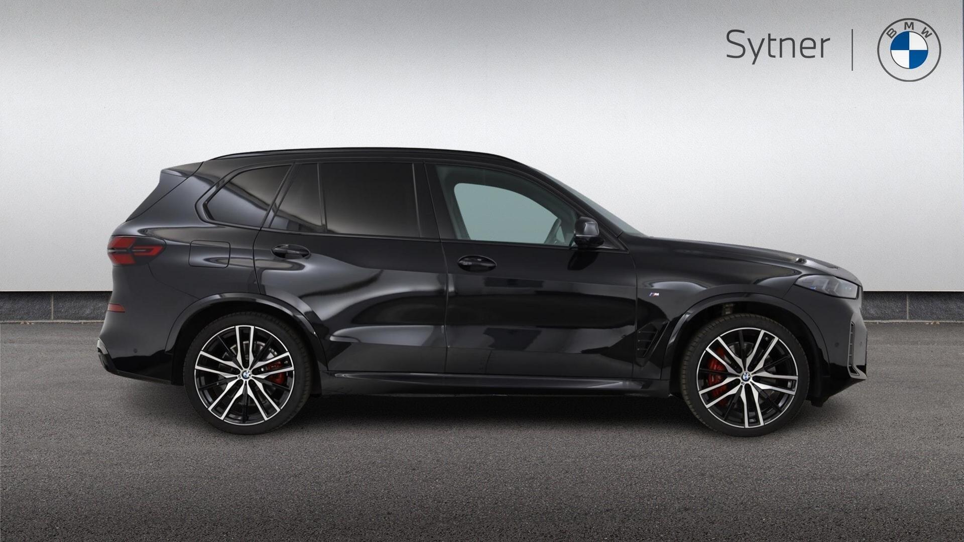 BMW X5 view 3