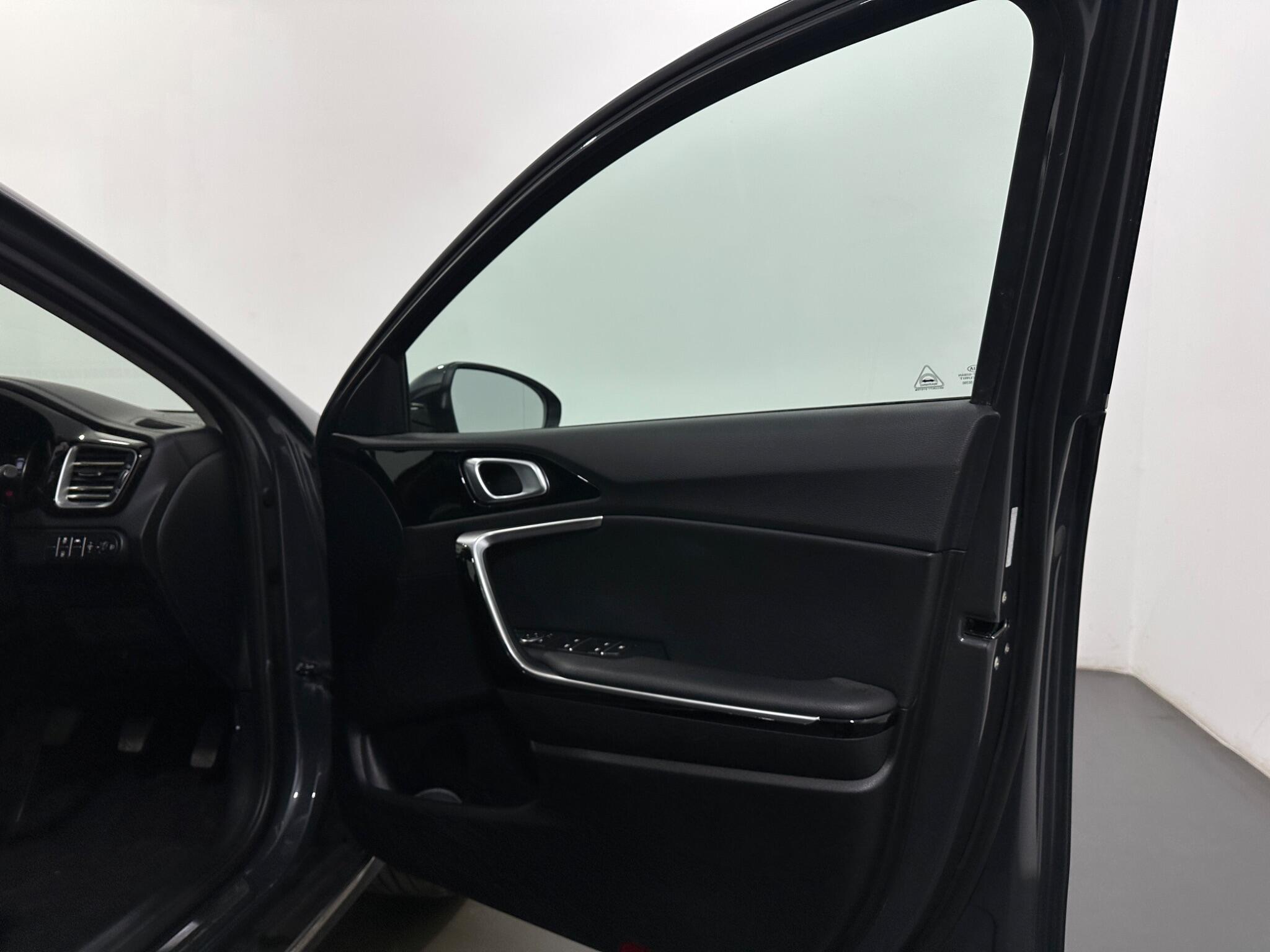 Kia Xceed view 32
