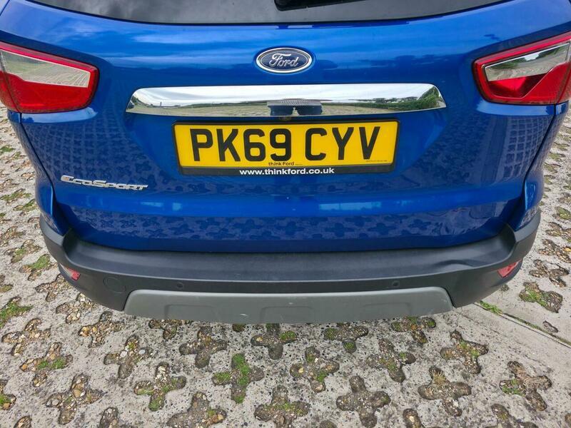 Ford Ecosport view 16