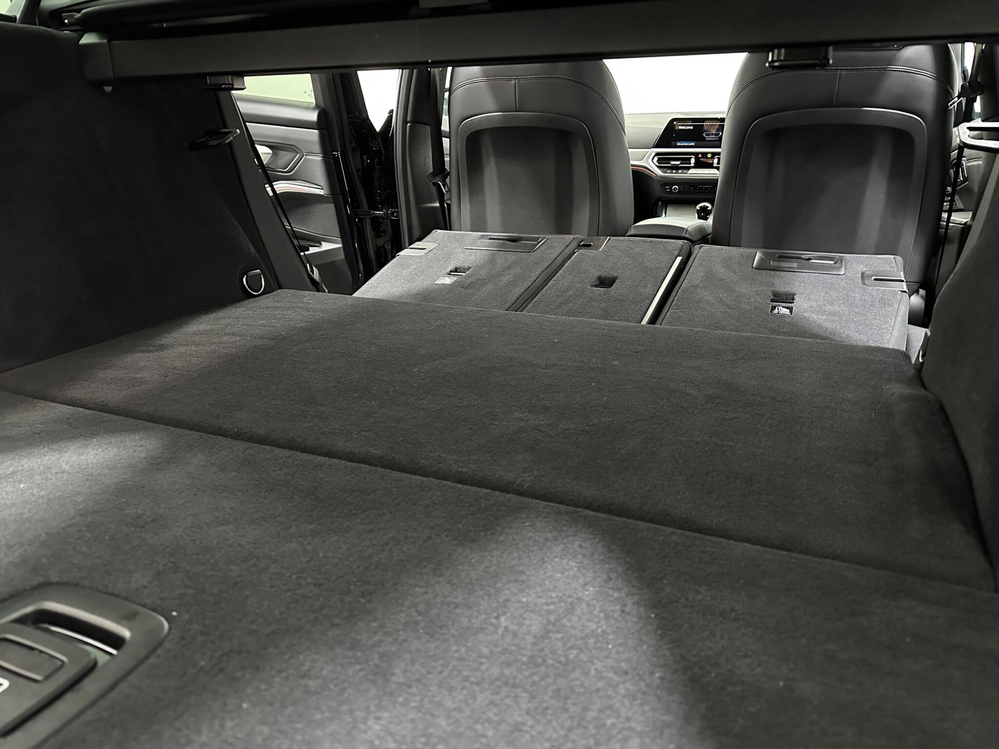 BMW 3 Series view 46