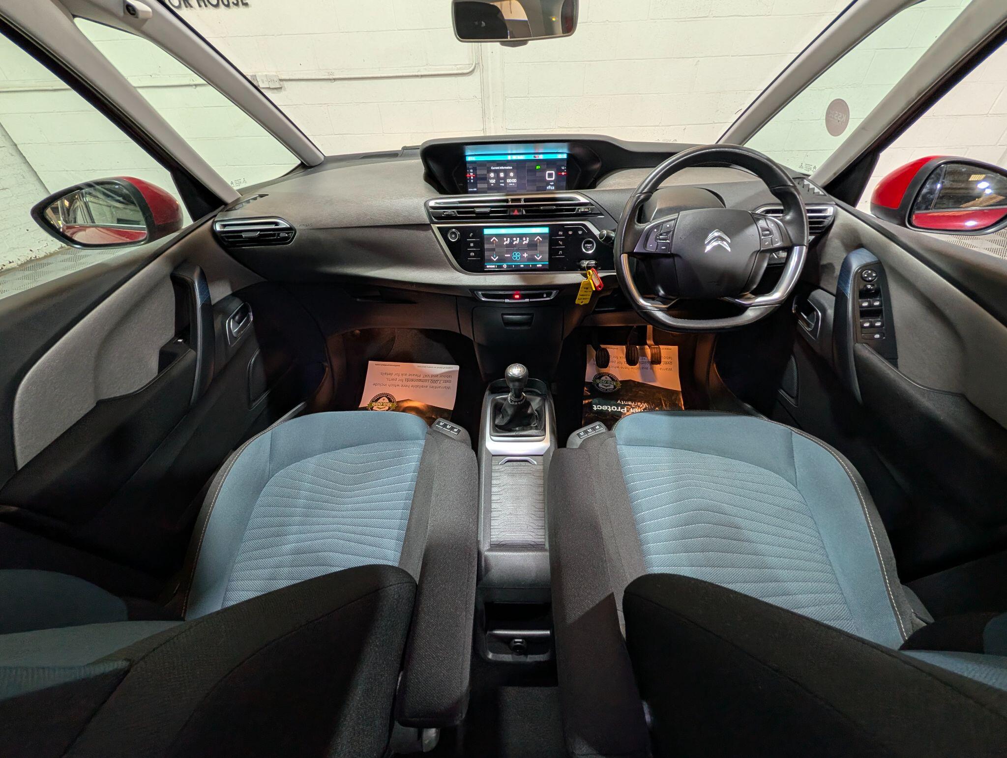 Citroen Grand C4 Picasso view 19