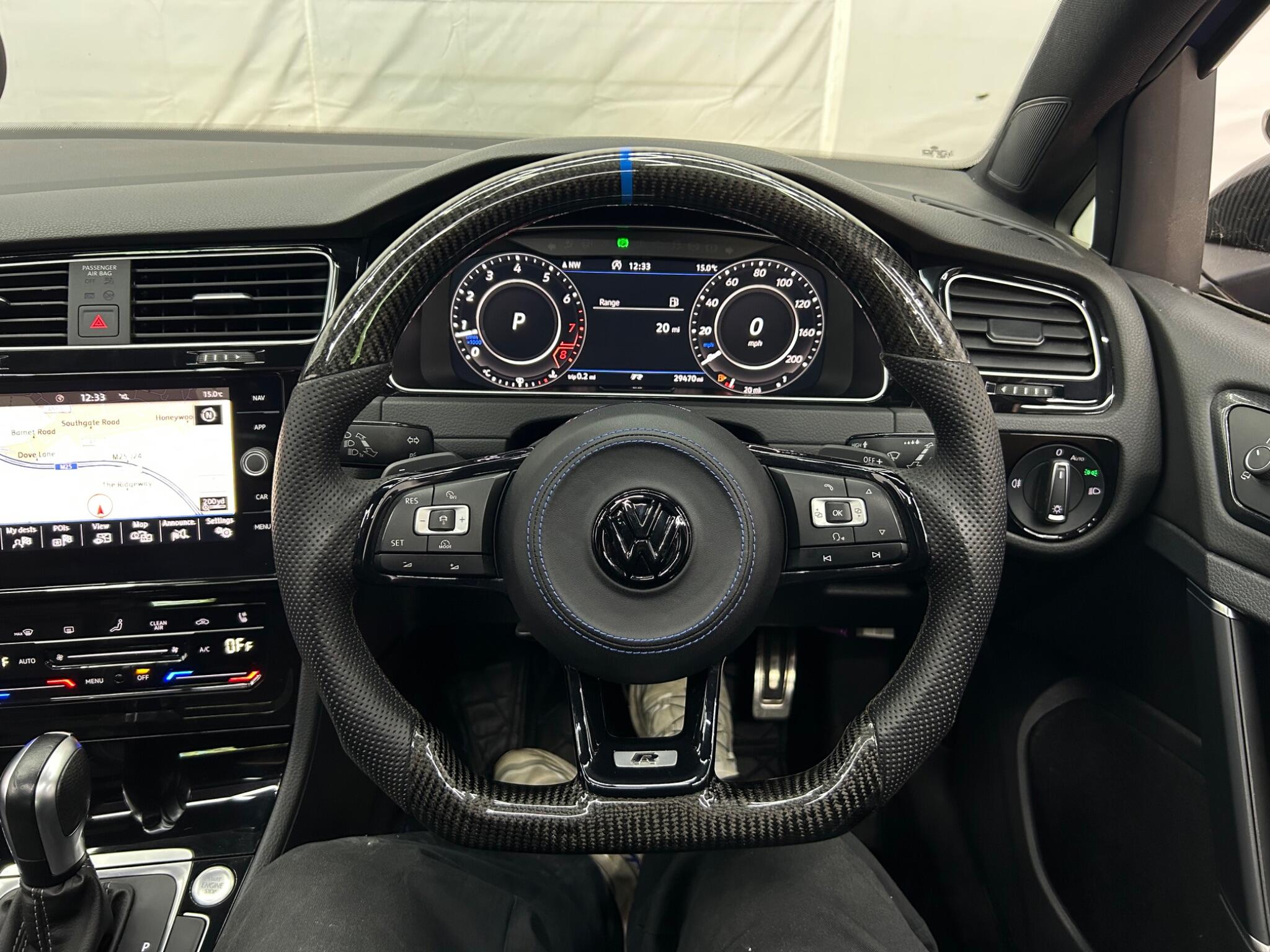 Volkswagen Golf view 41