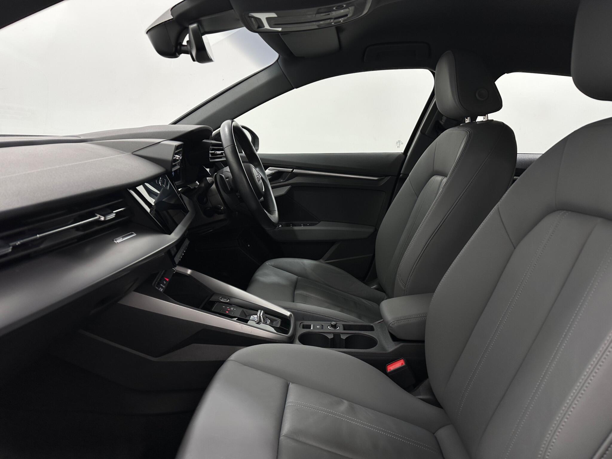 Audi A3 view 35