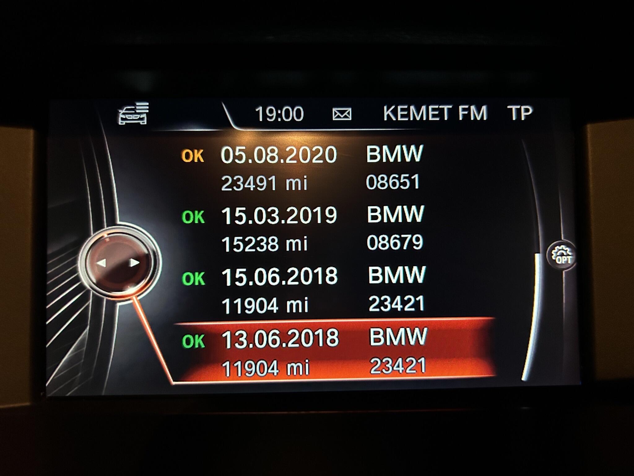 BMW X4 view 23