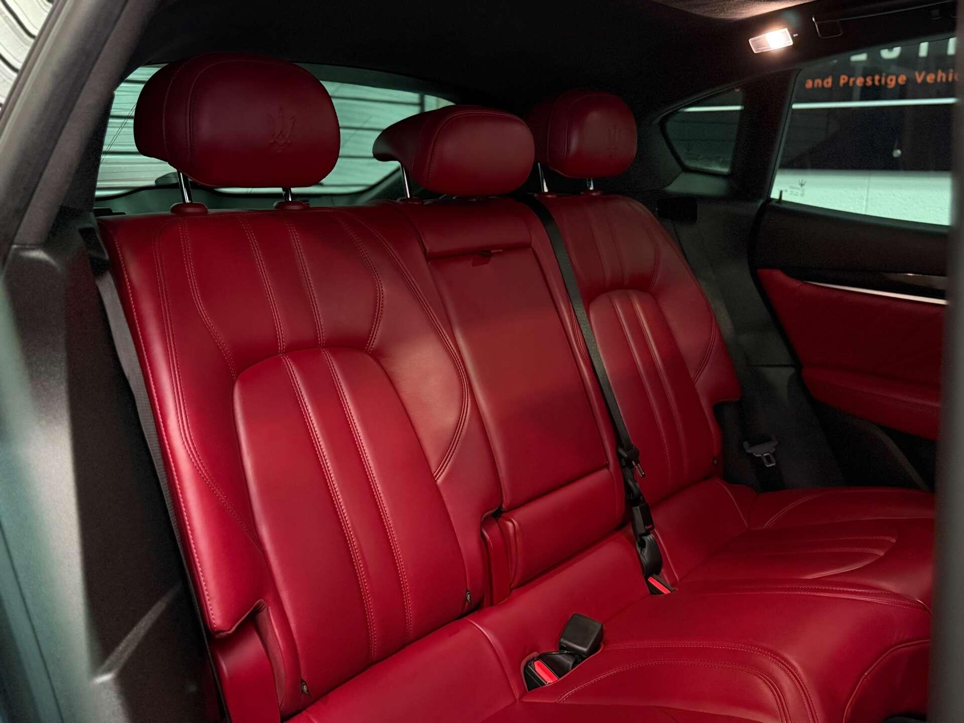 Maserati Levante view 19