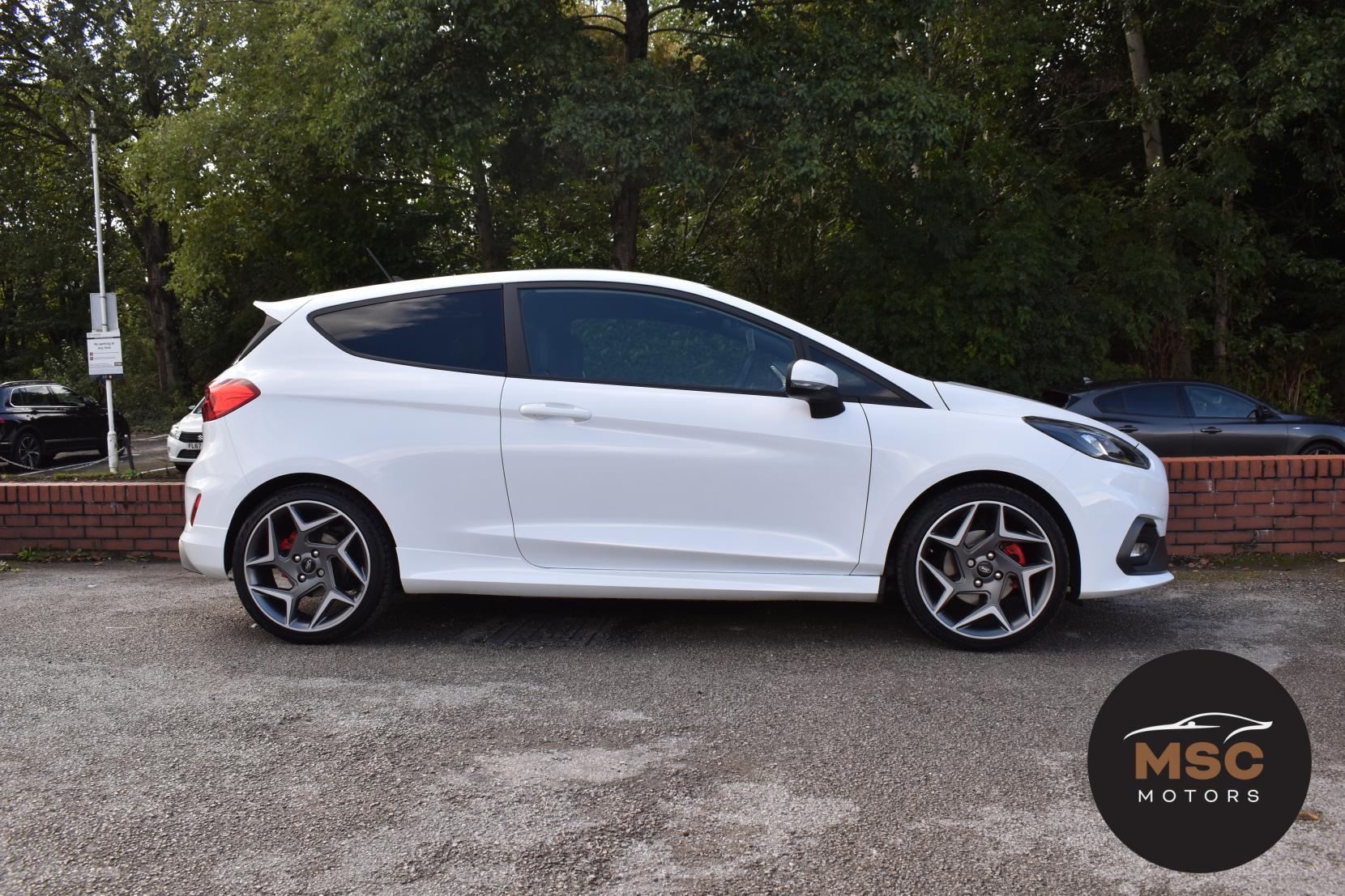 Ford Fiesta view 22