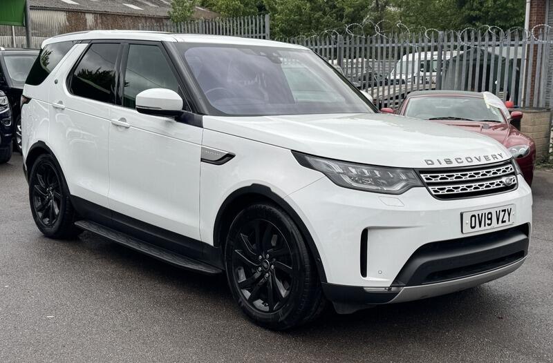 Land Rover Discovery view 9