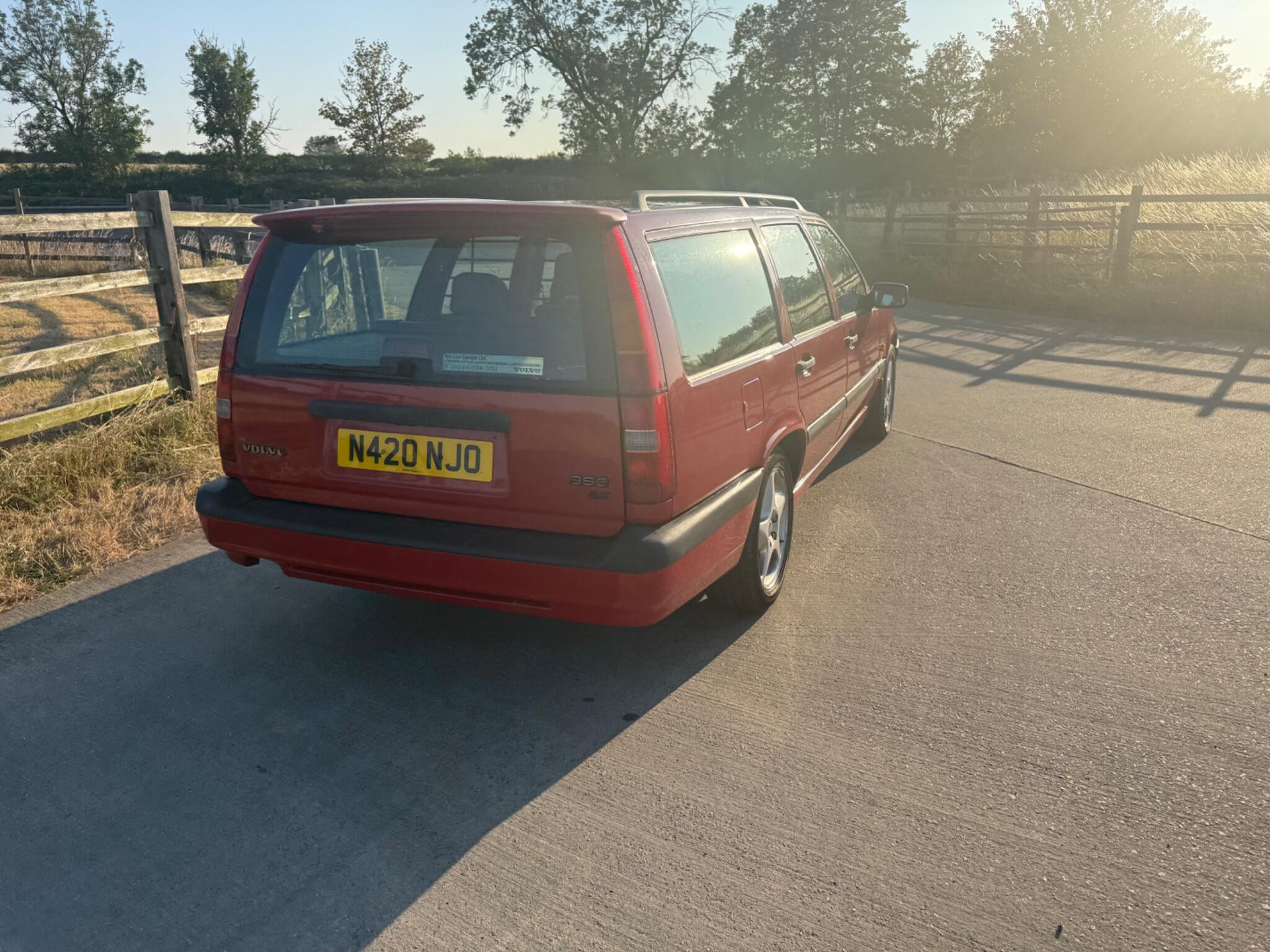 Volvo 850 2.5 20v GLT 5dr — photo 25 of 96