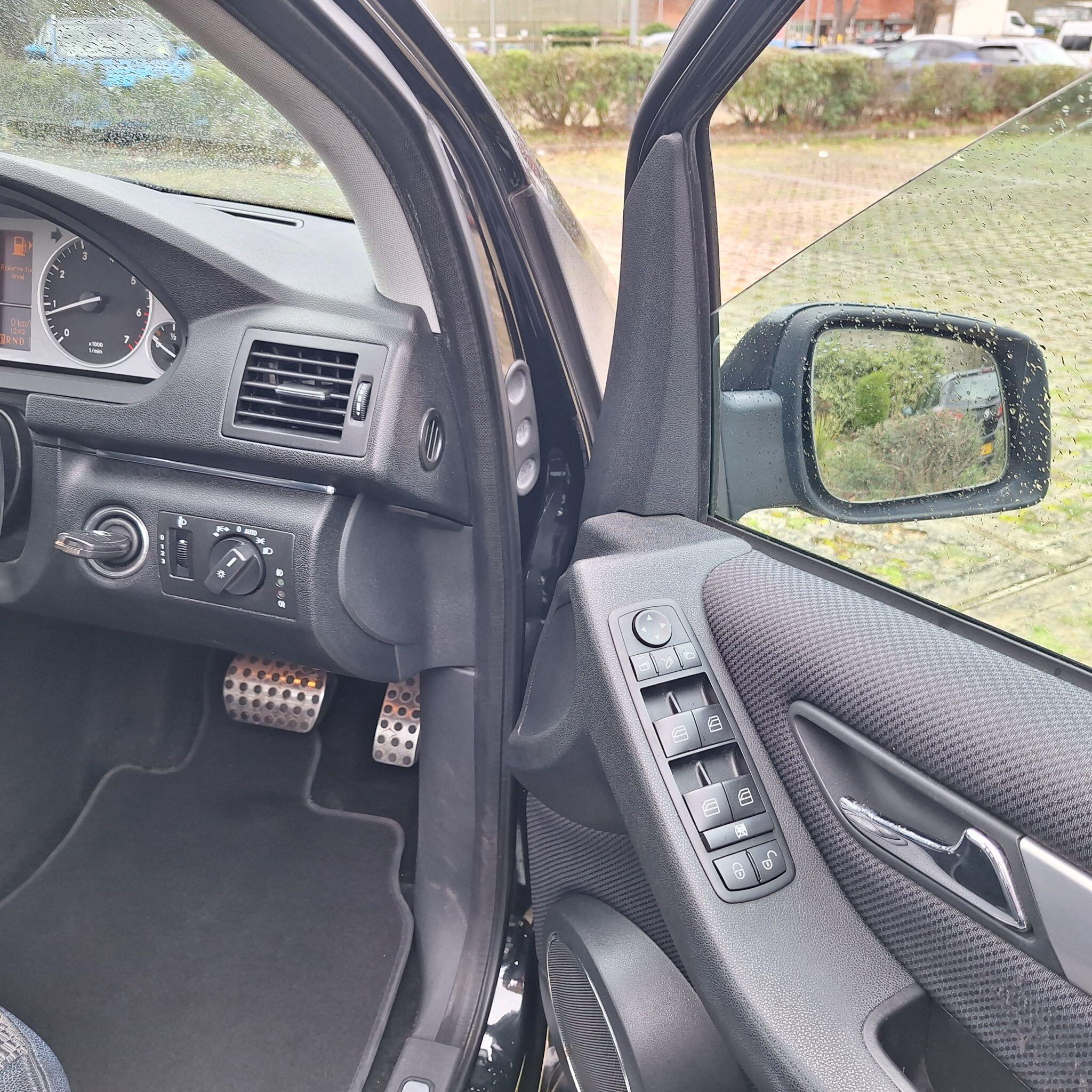 Mercedes-Benz B-Class view 62