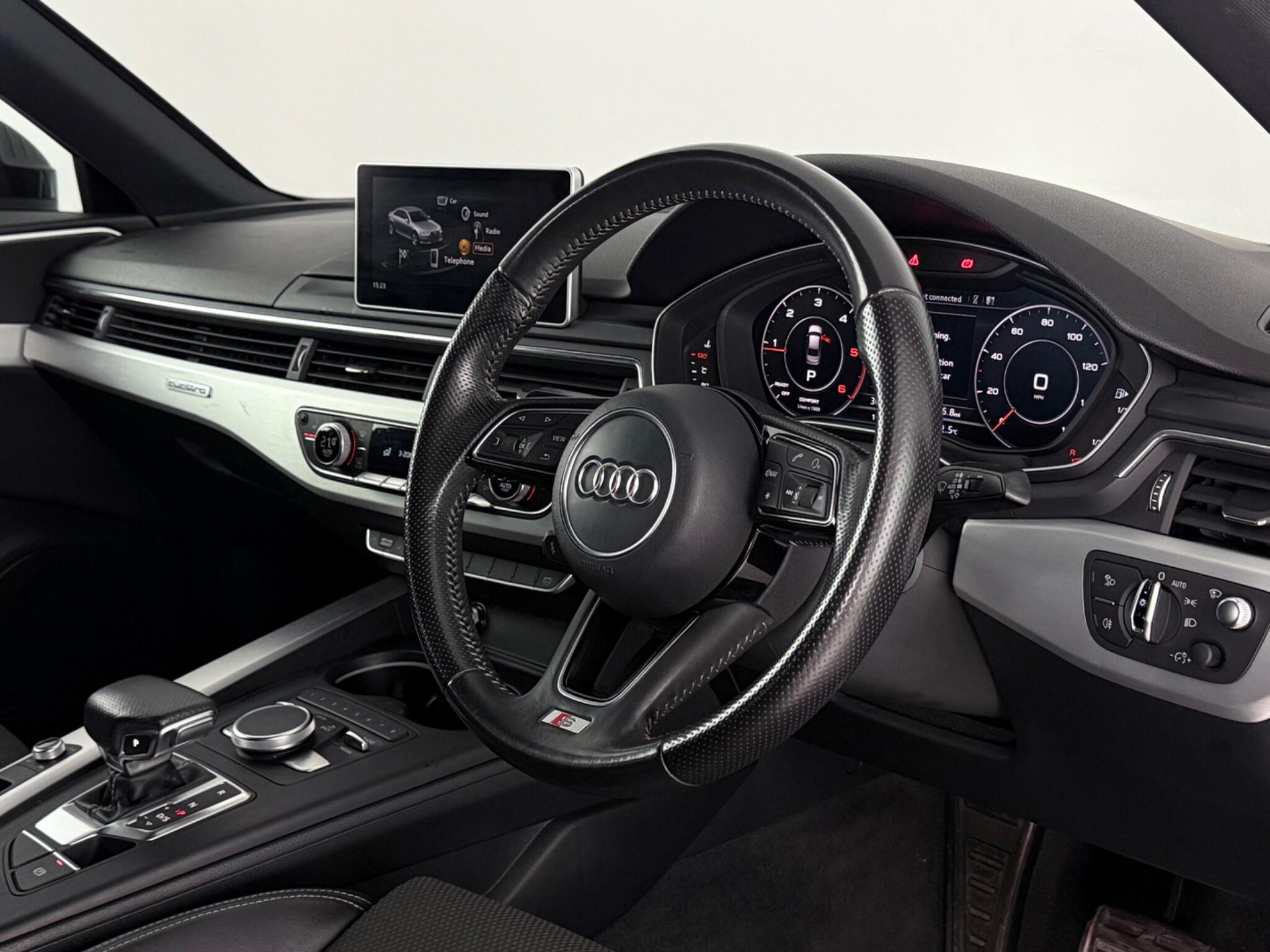Audi A4 view 3