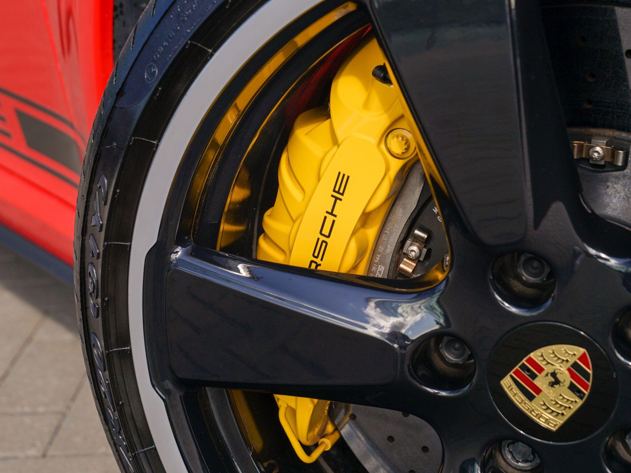 Porsche Cayman view 99