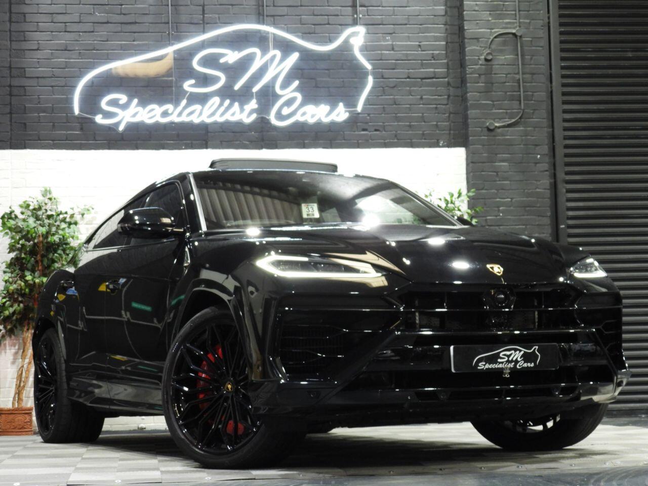 Lamborghini Urus view 54