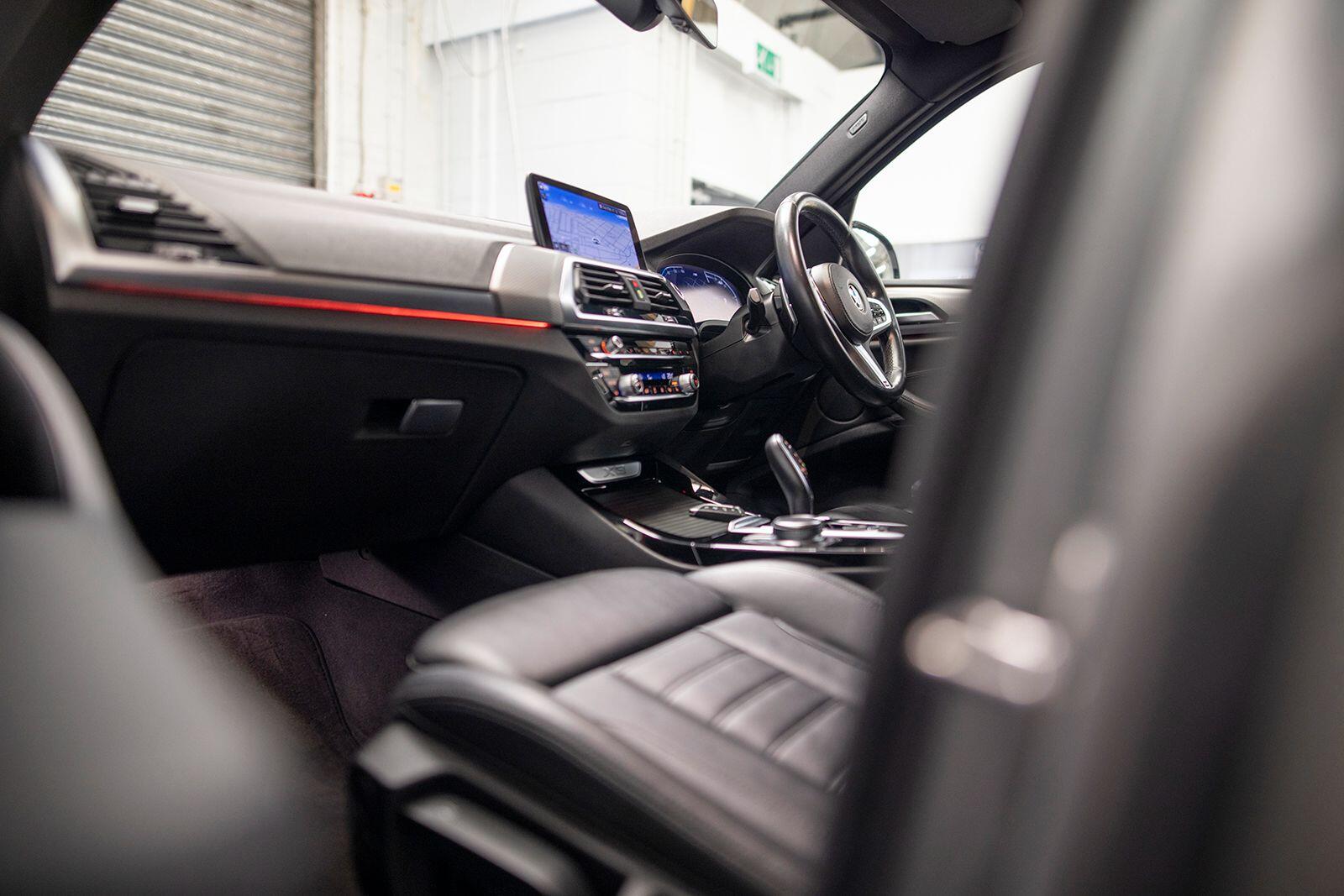 BMW X3 view 68