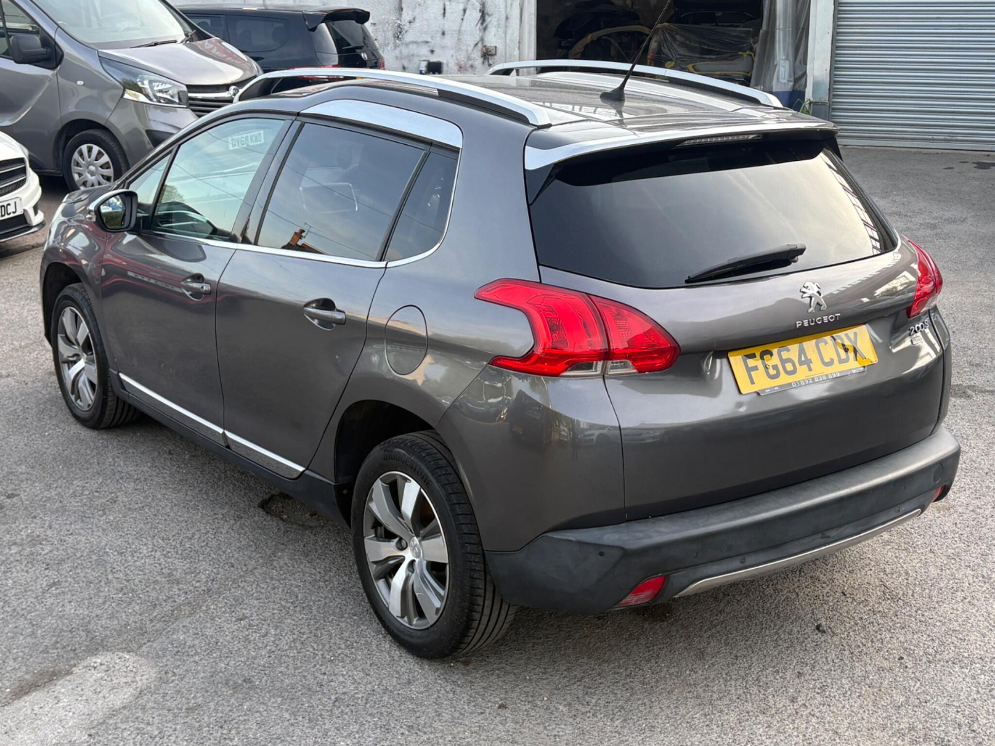 Peugeot 2008 - Image 15