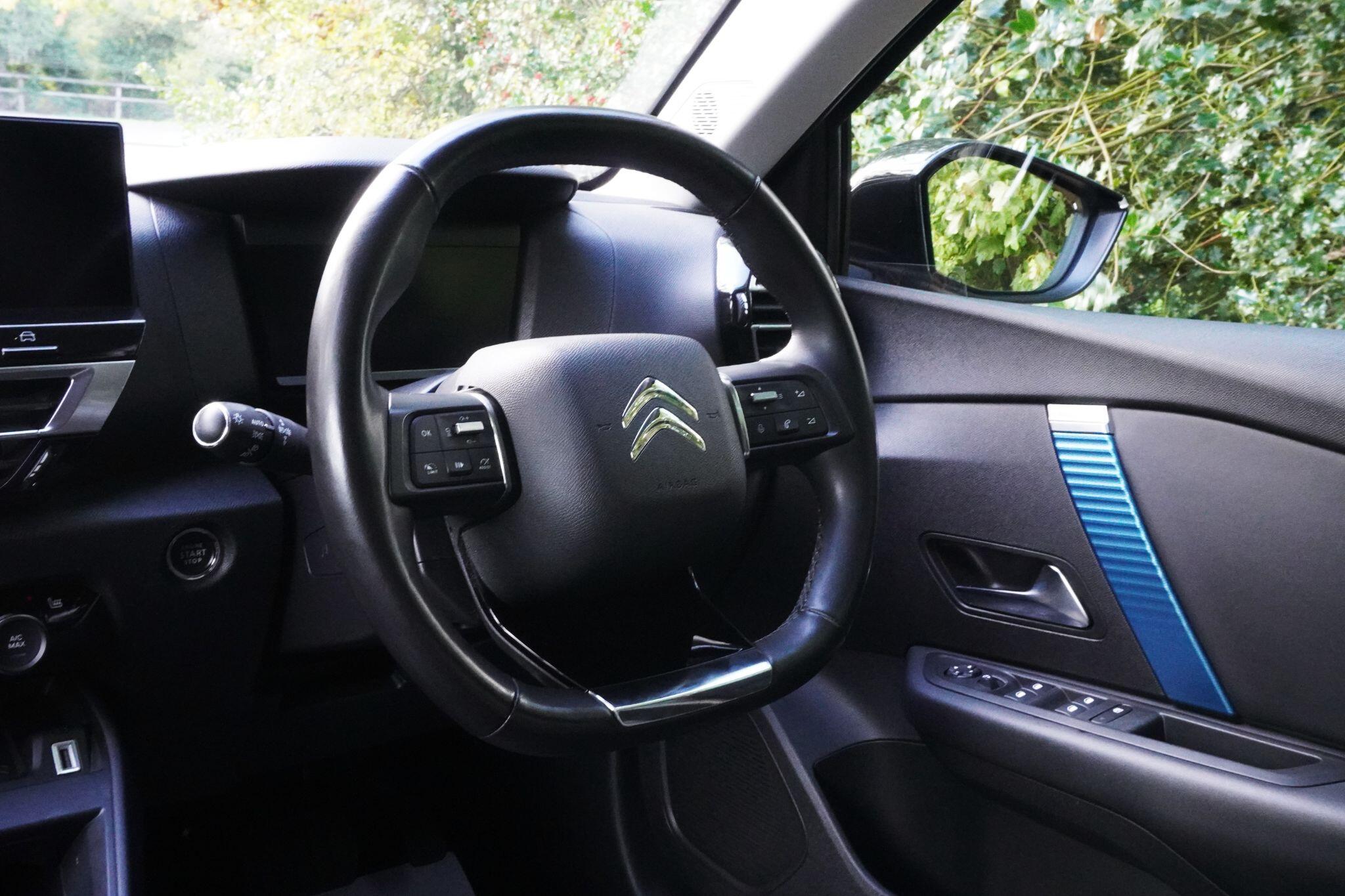 Citroen e-C4 view 24