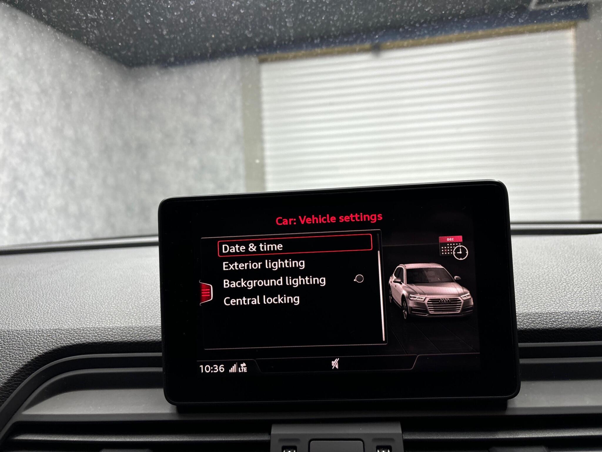 Audi Q5 view 24