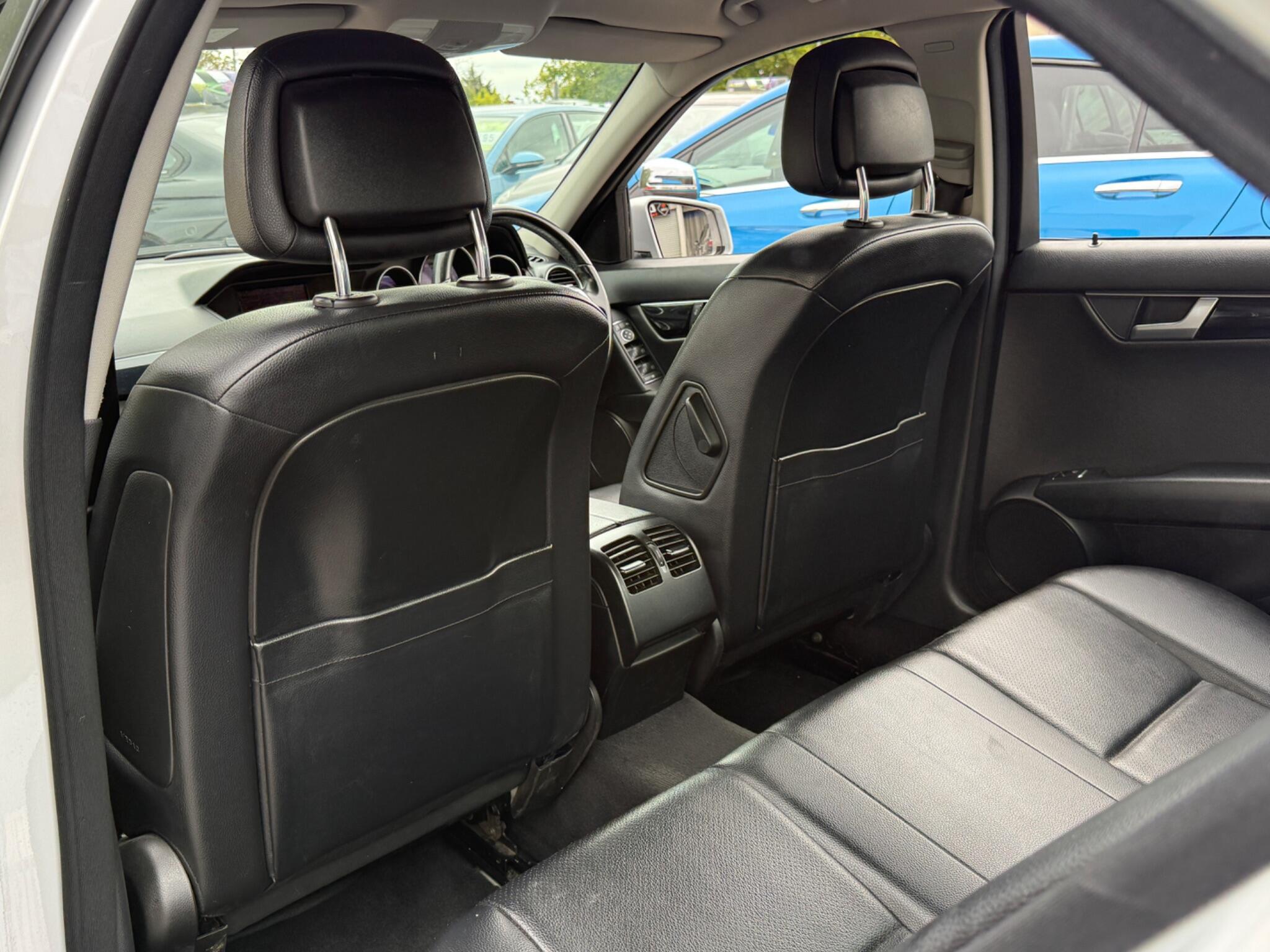 Mercedes-Benz C Class - Image 50