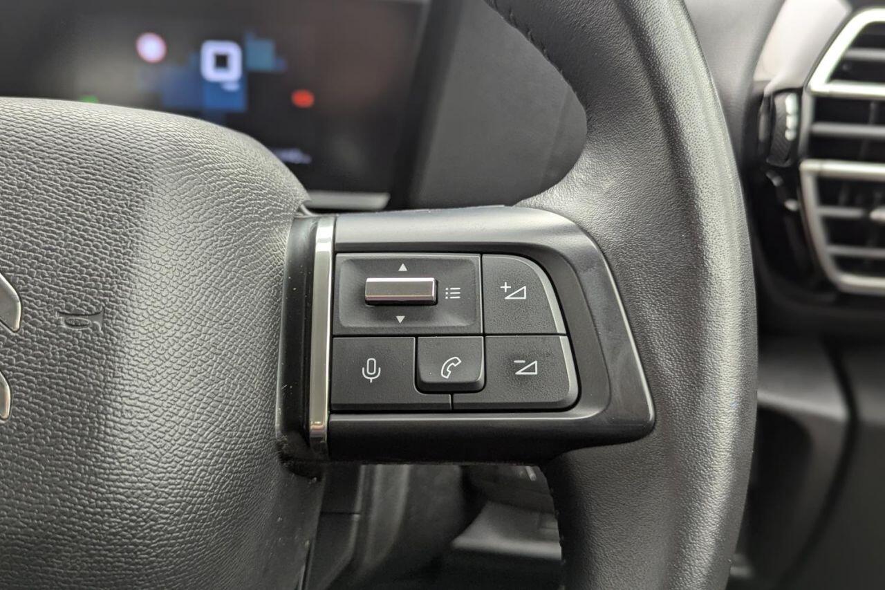 Citroen C4 view 34