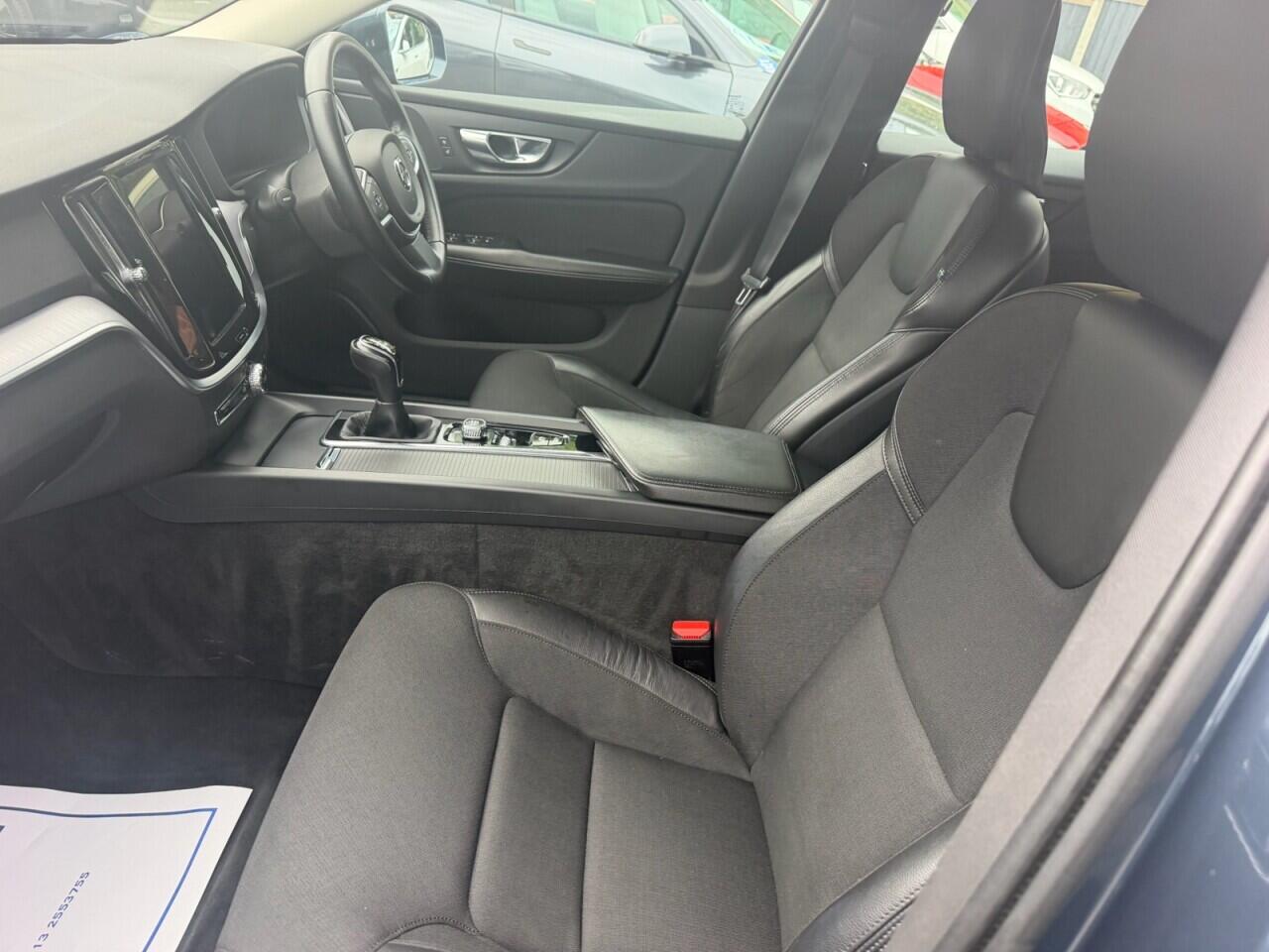 Volvo V60 view 18