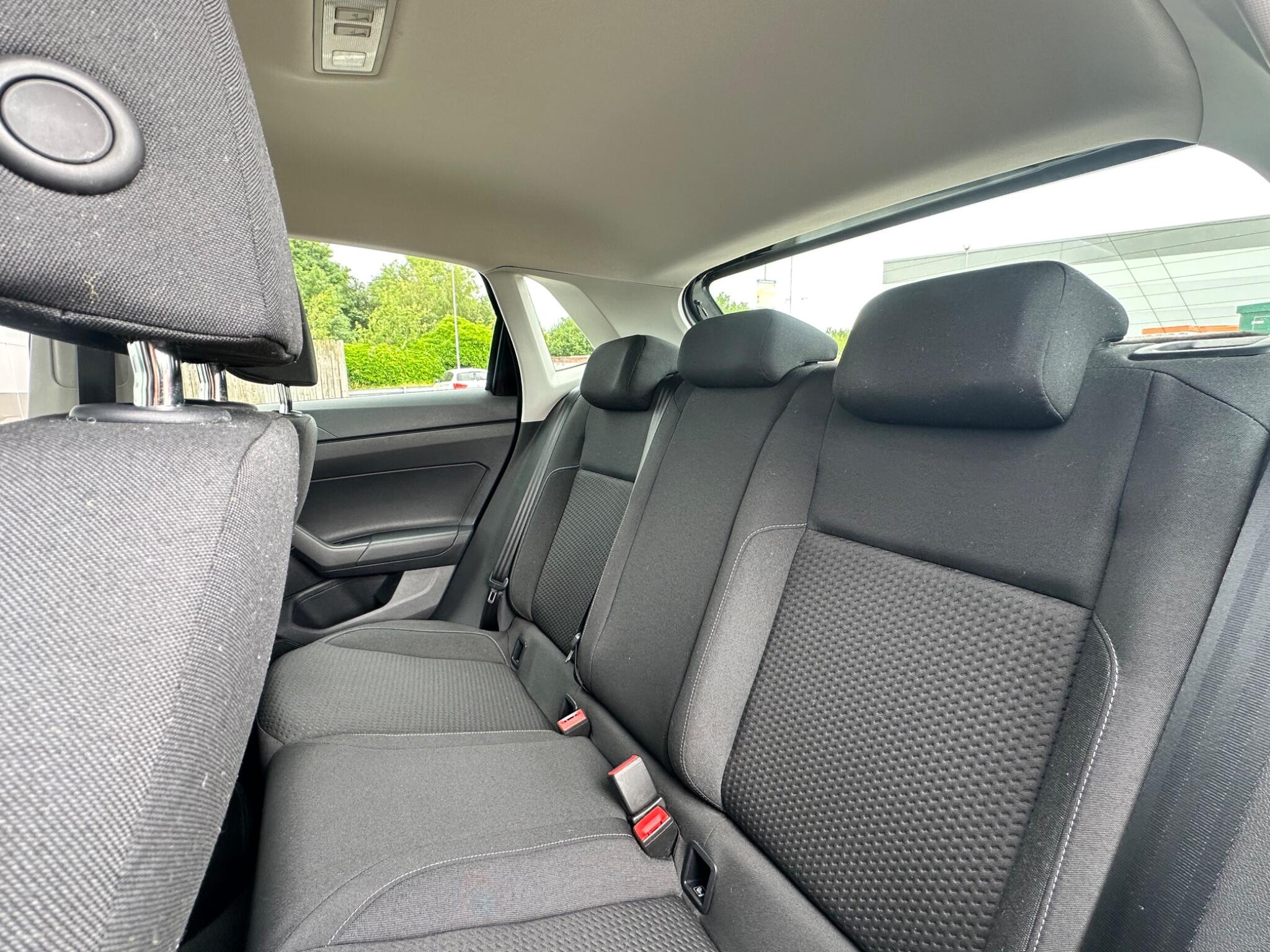 Volkswagen Polo view 29