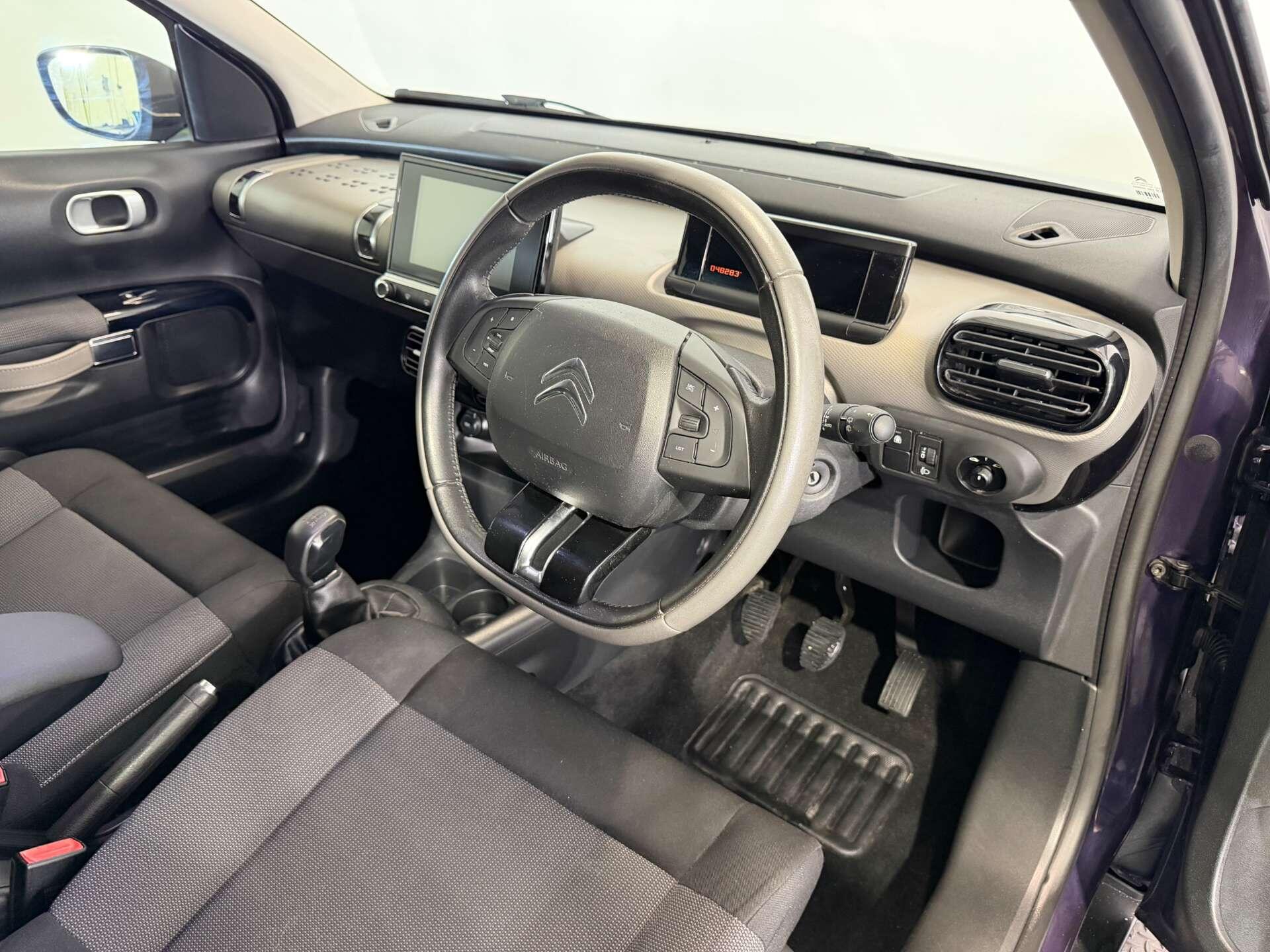 Citroen C4 Cactus view 14