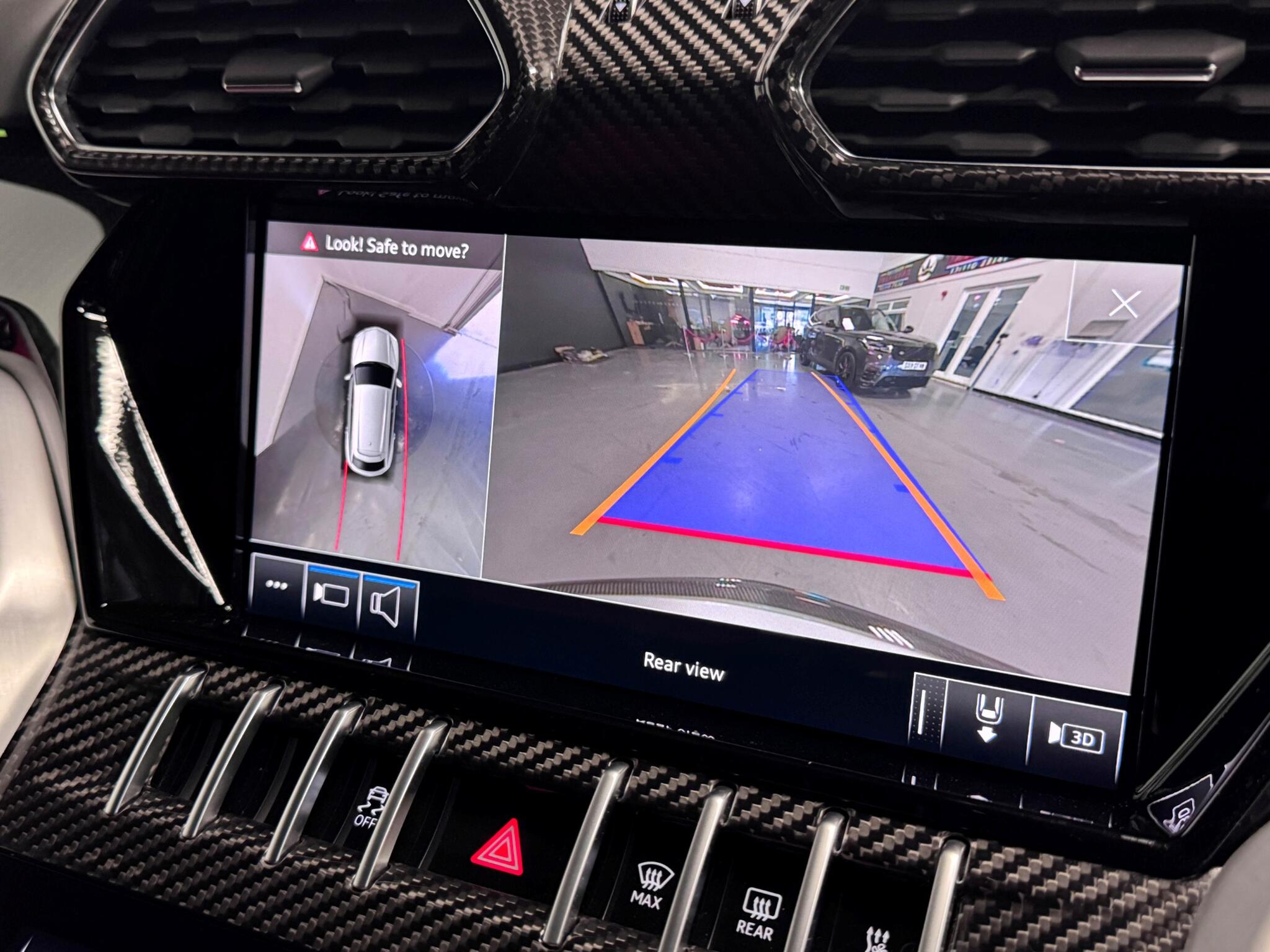 Lamborghini Urus view 14
