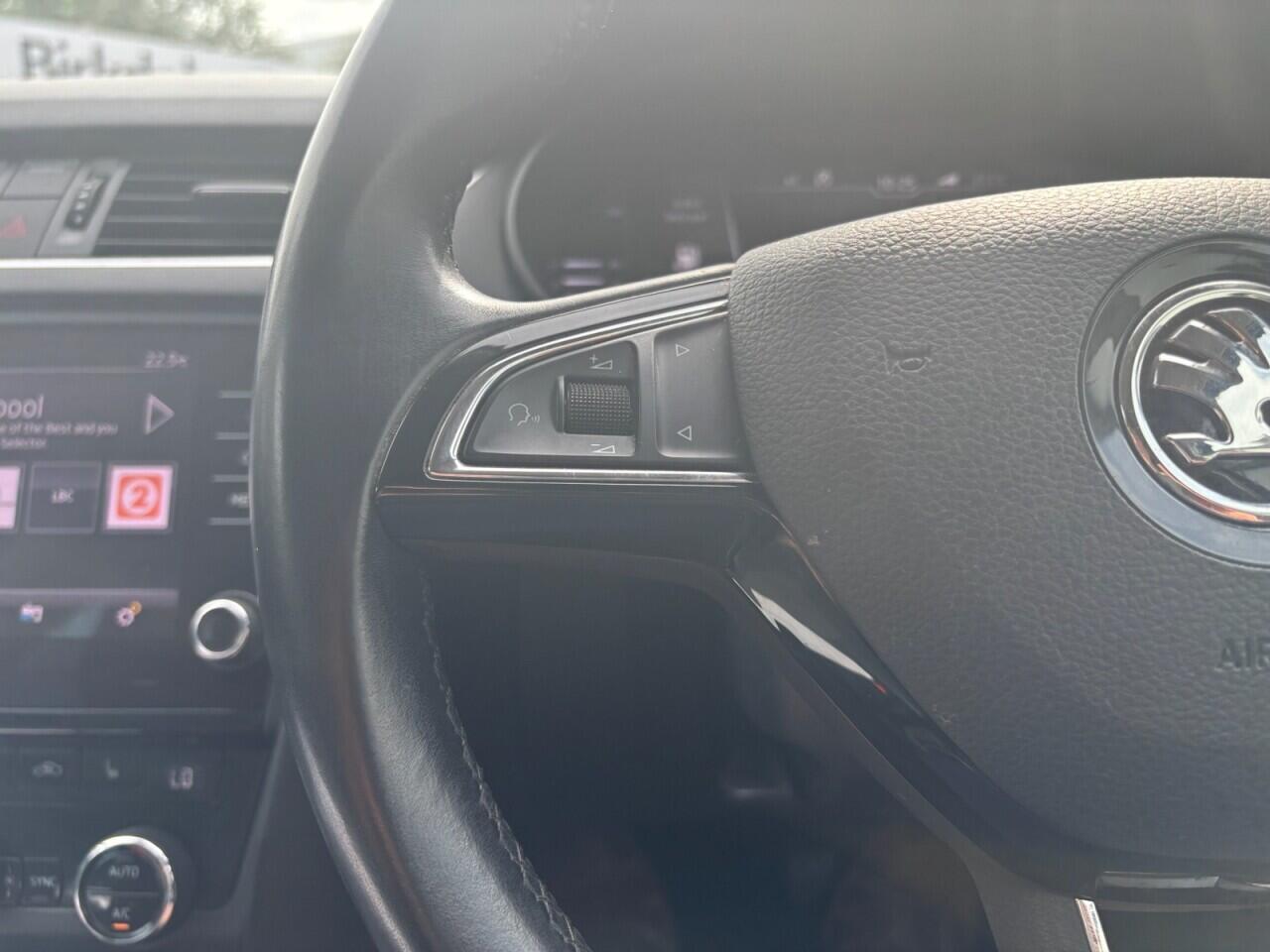 Skoda Octavia view 23