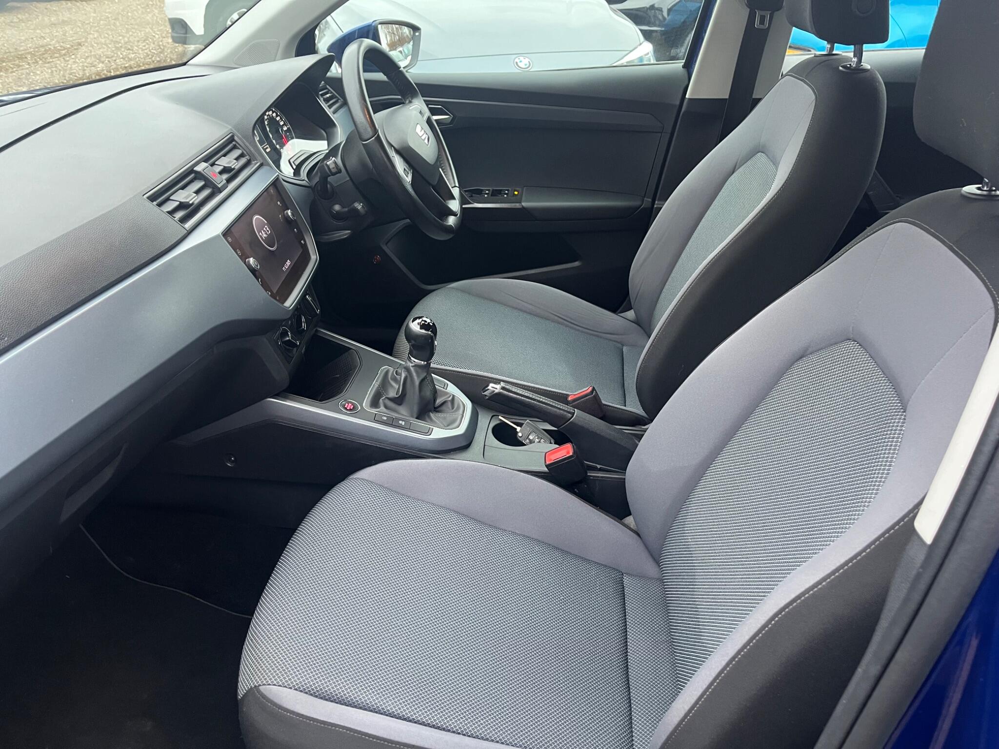 SEAT Arona view 12