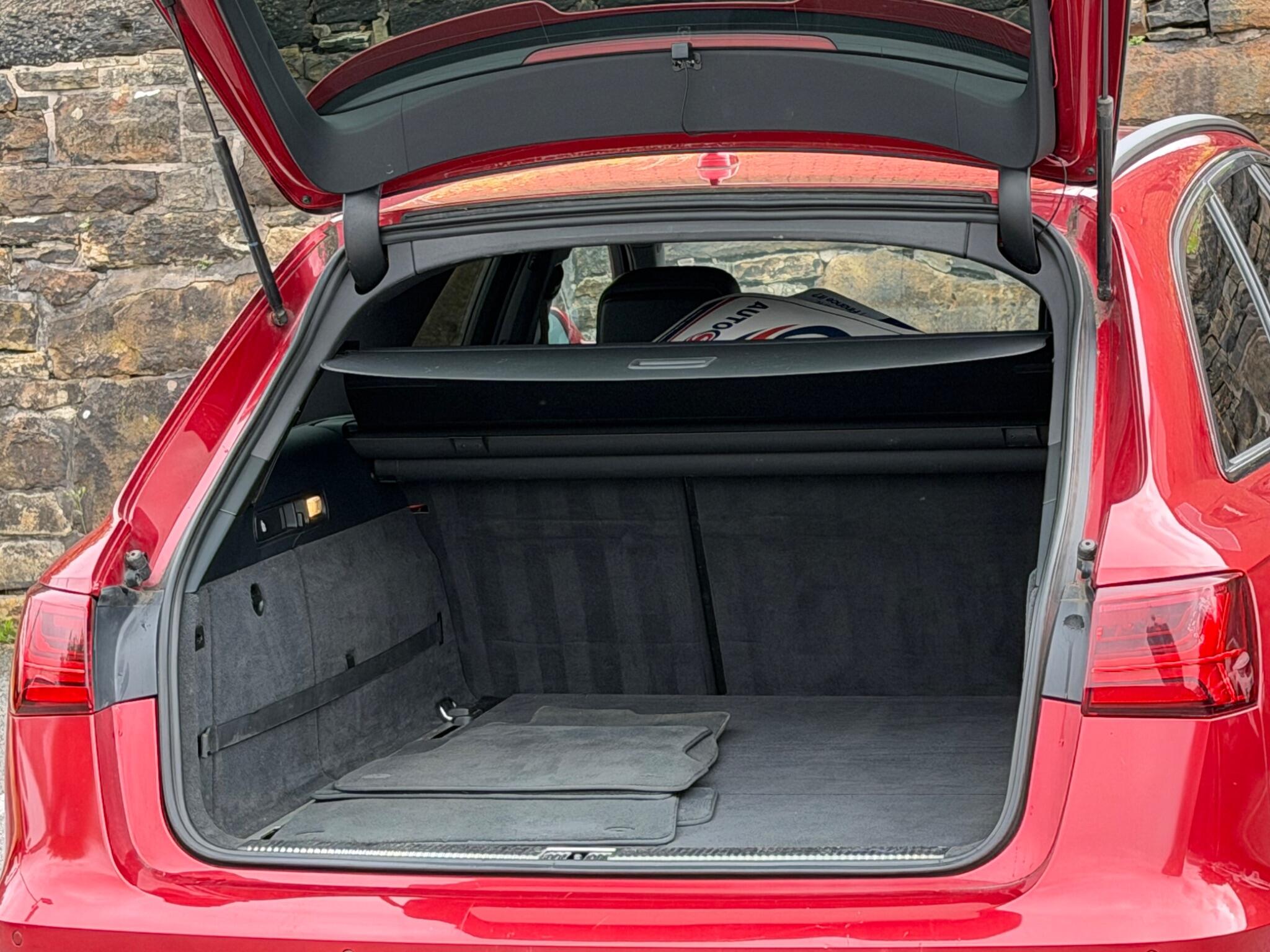 Audi A6 view 20