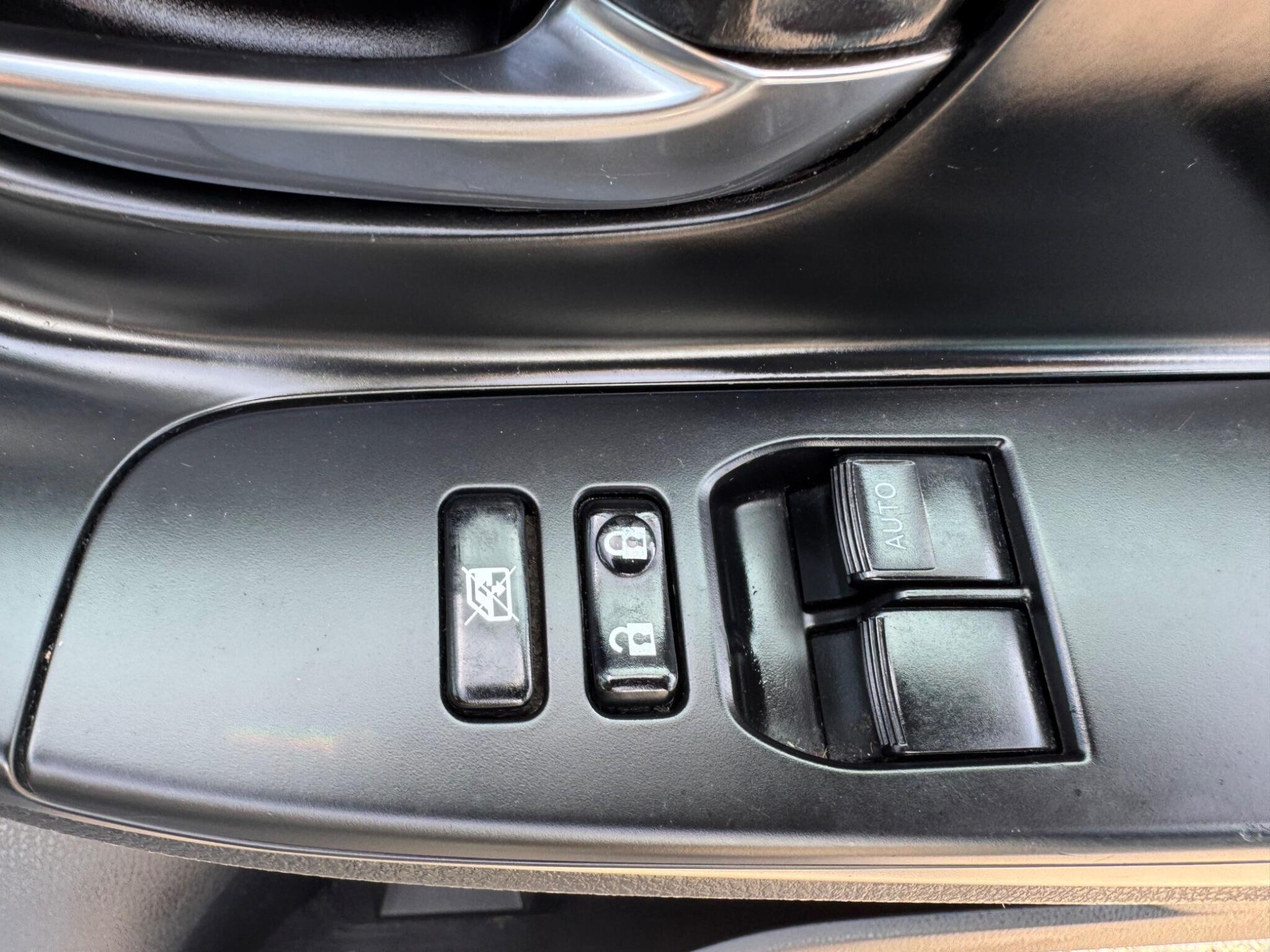 Toyota Yaris view 19