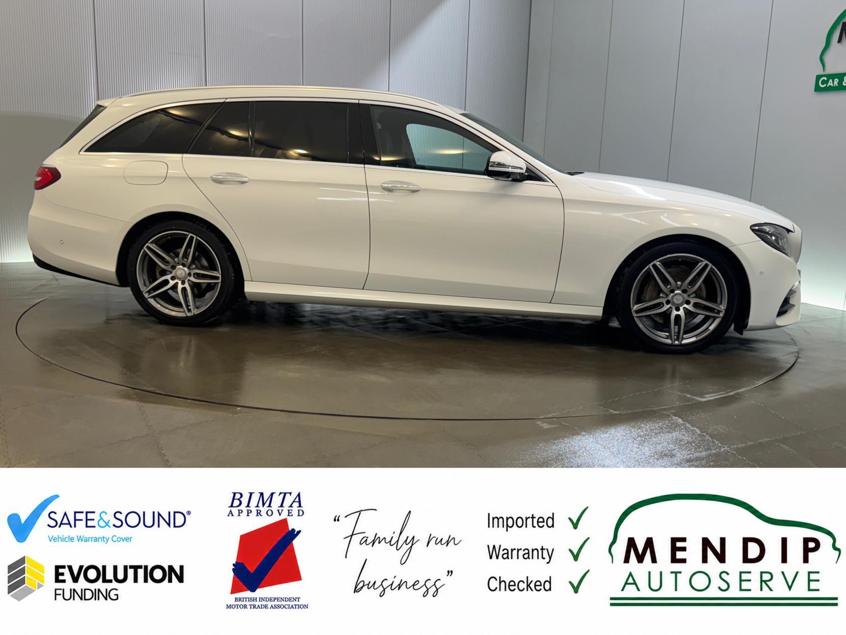 Mercedes-Benz E Class view 28
