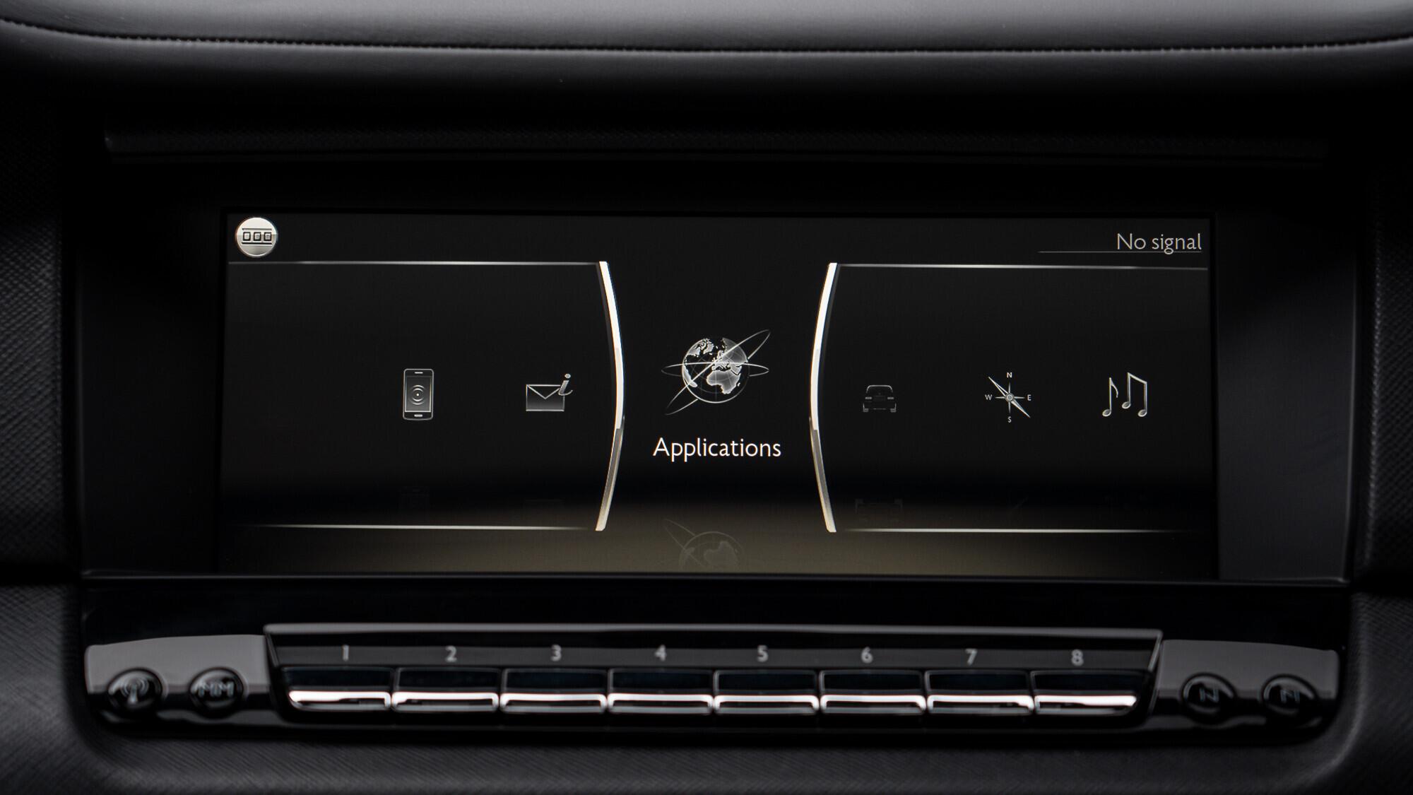 Rolls-Royce Cullinan view 31