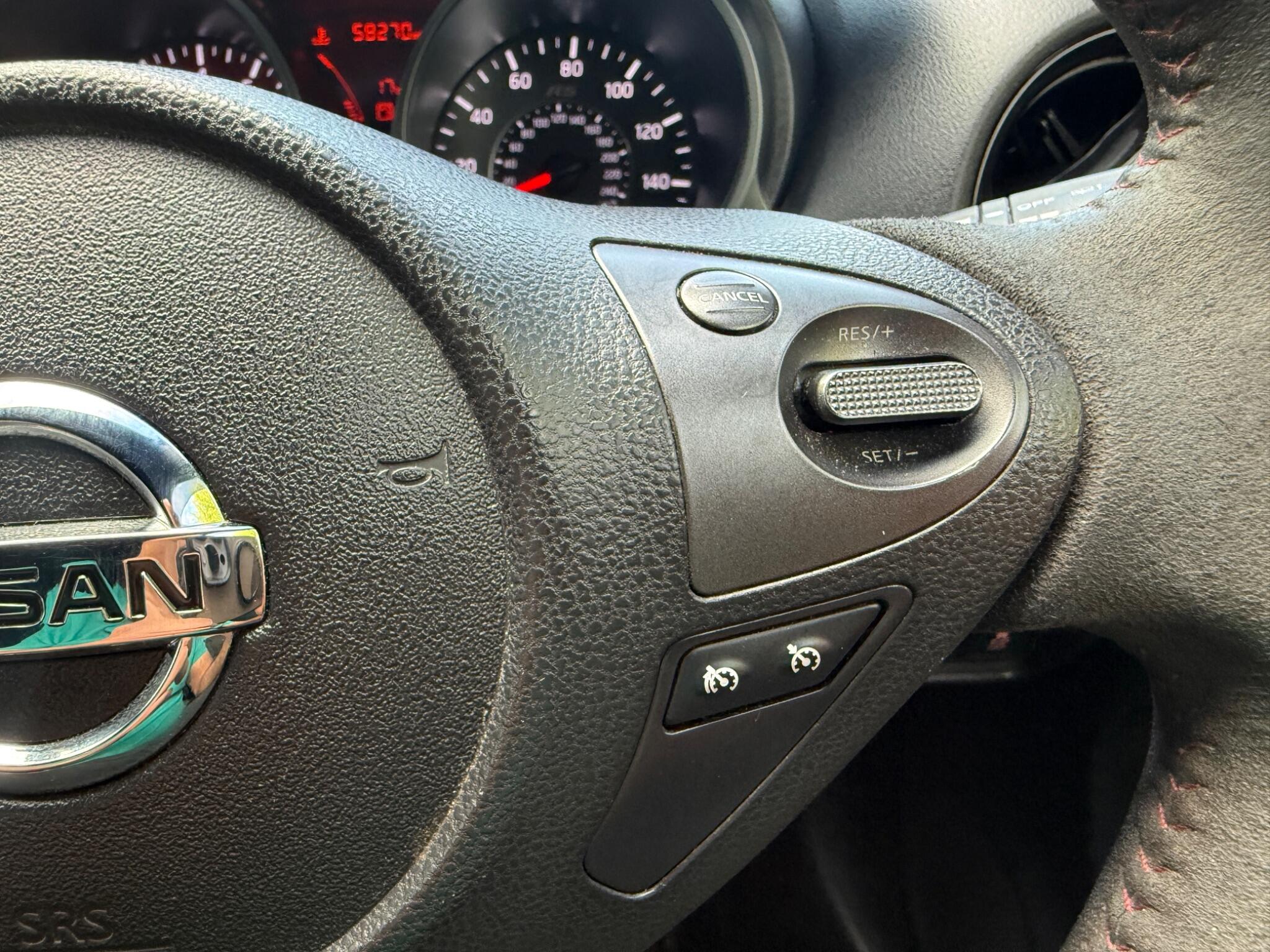 2015 Nissan Juke image 34