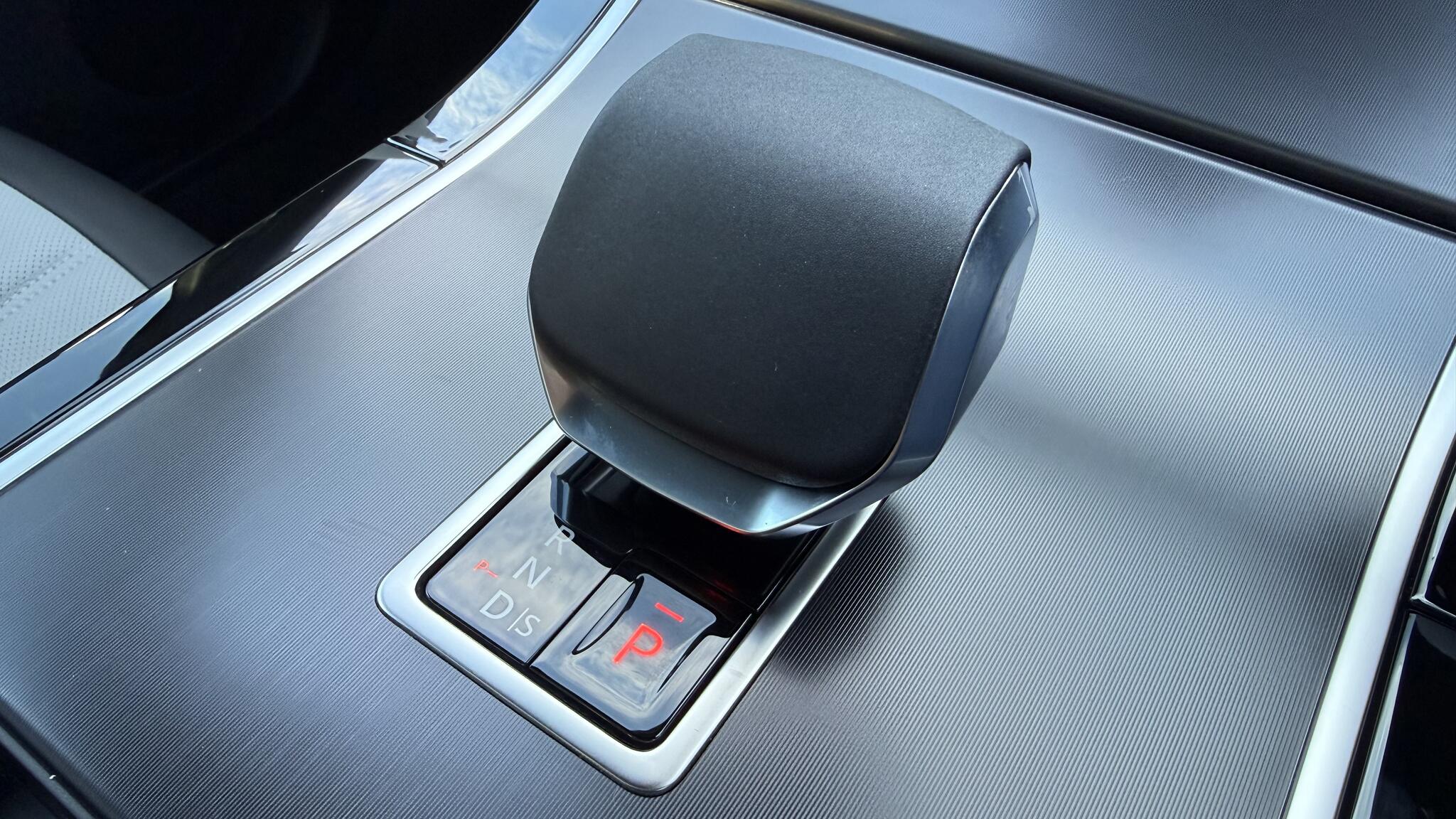 Land Rover Range Rover Evoque view 13