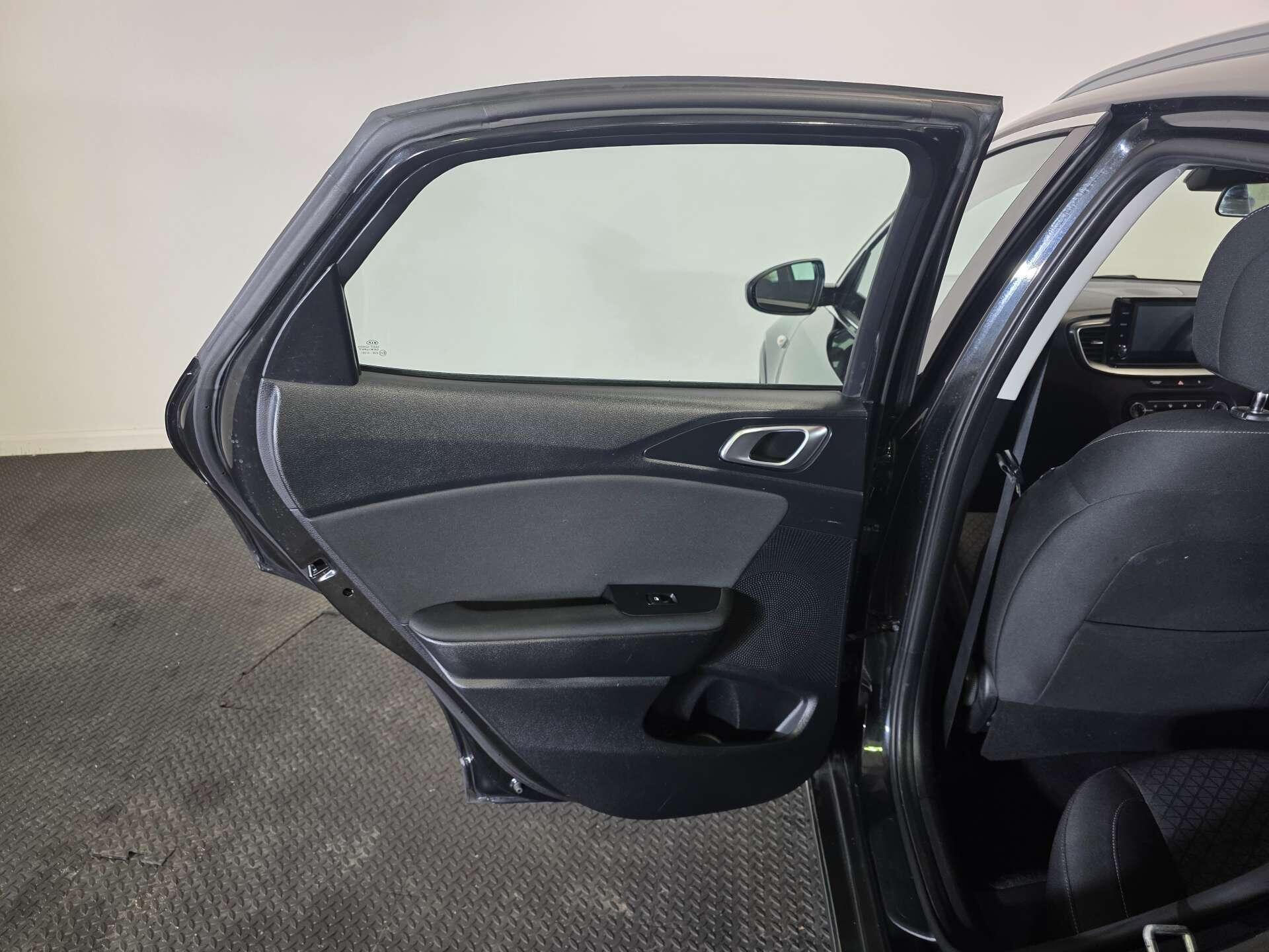Kia Xceed view 41