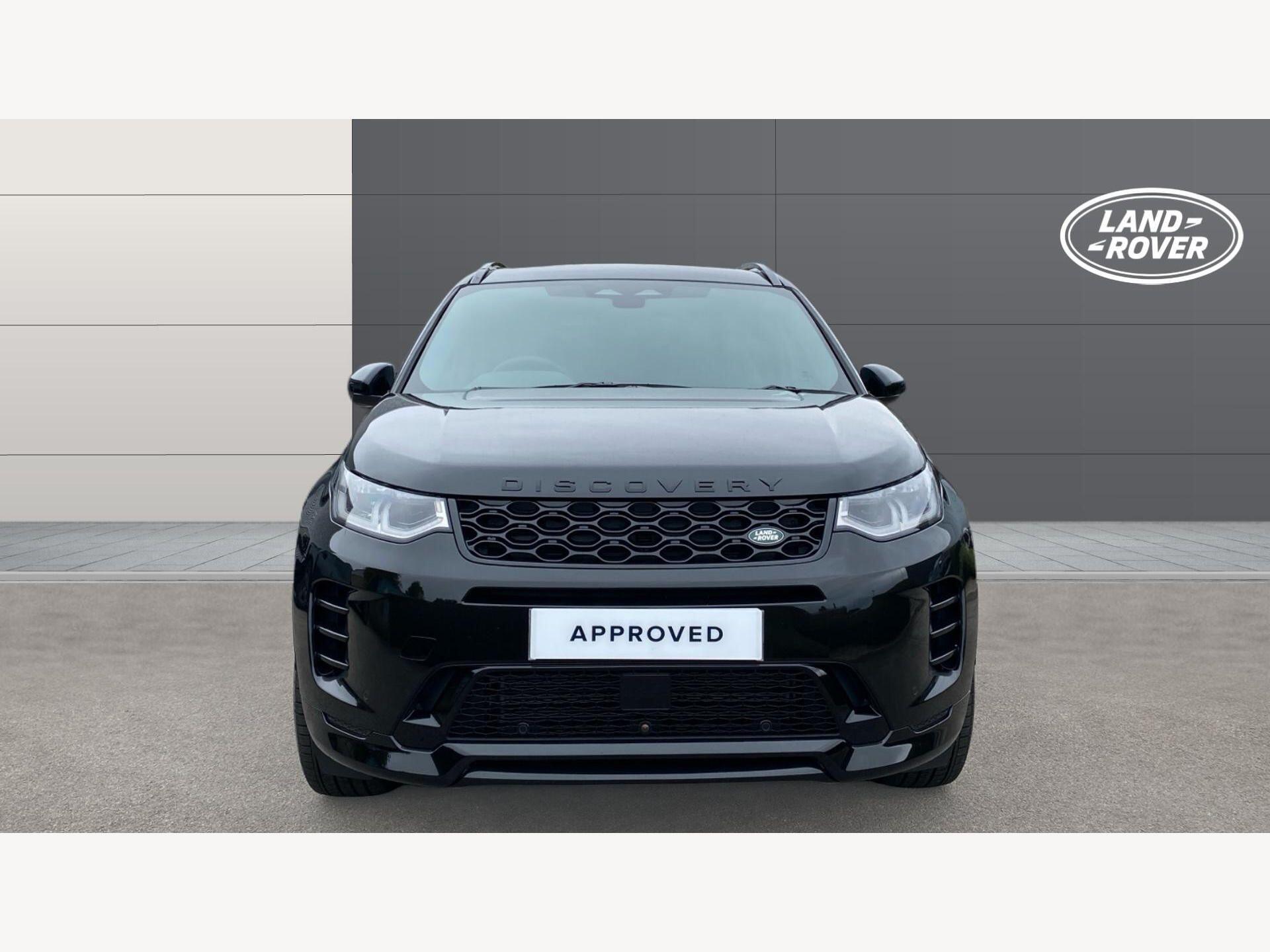 Land Rover Discovery Sport view 8