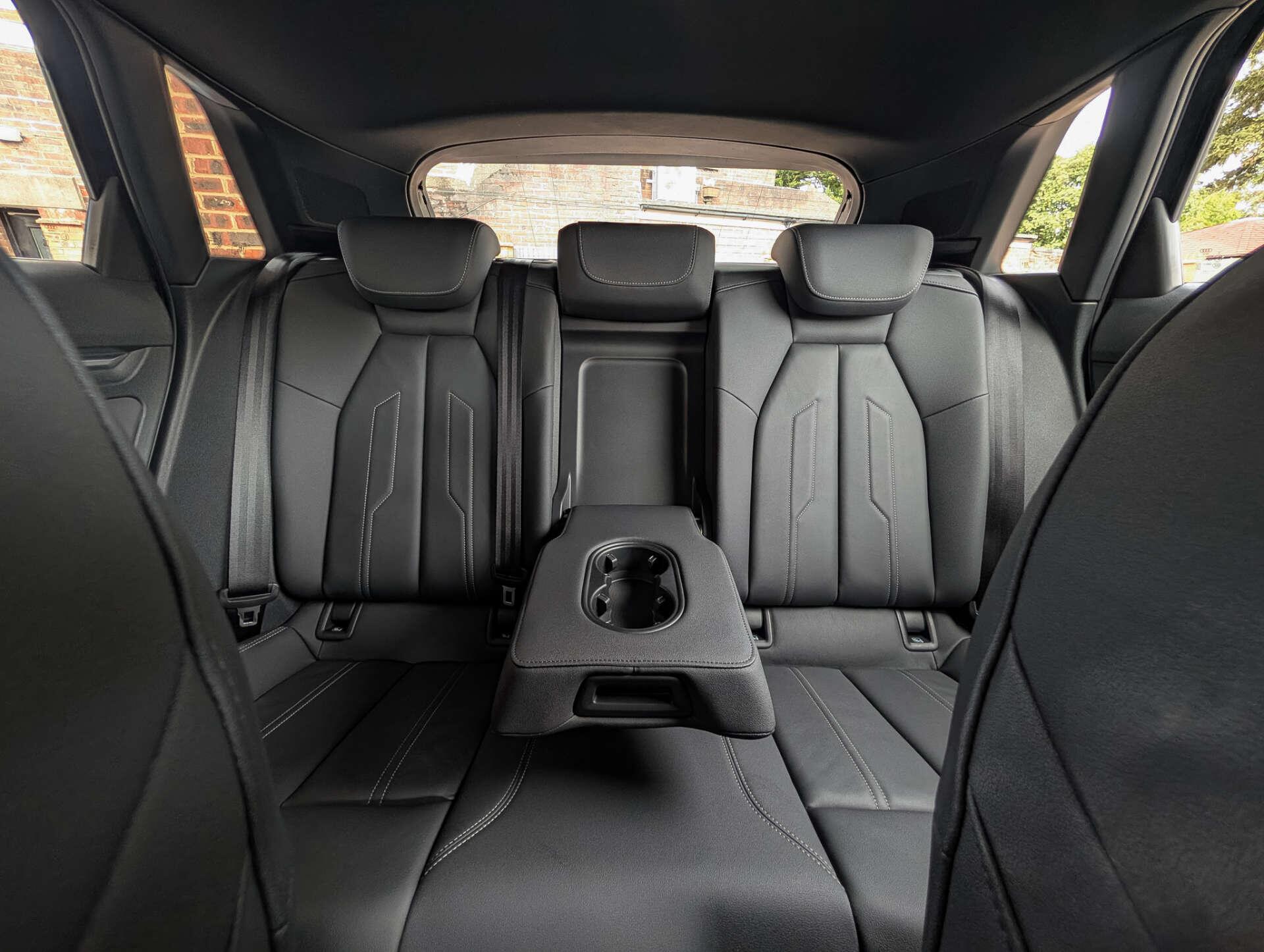 Audi A3 view 24