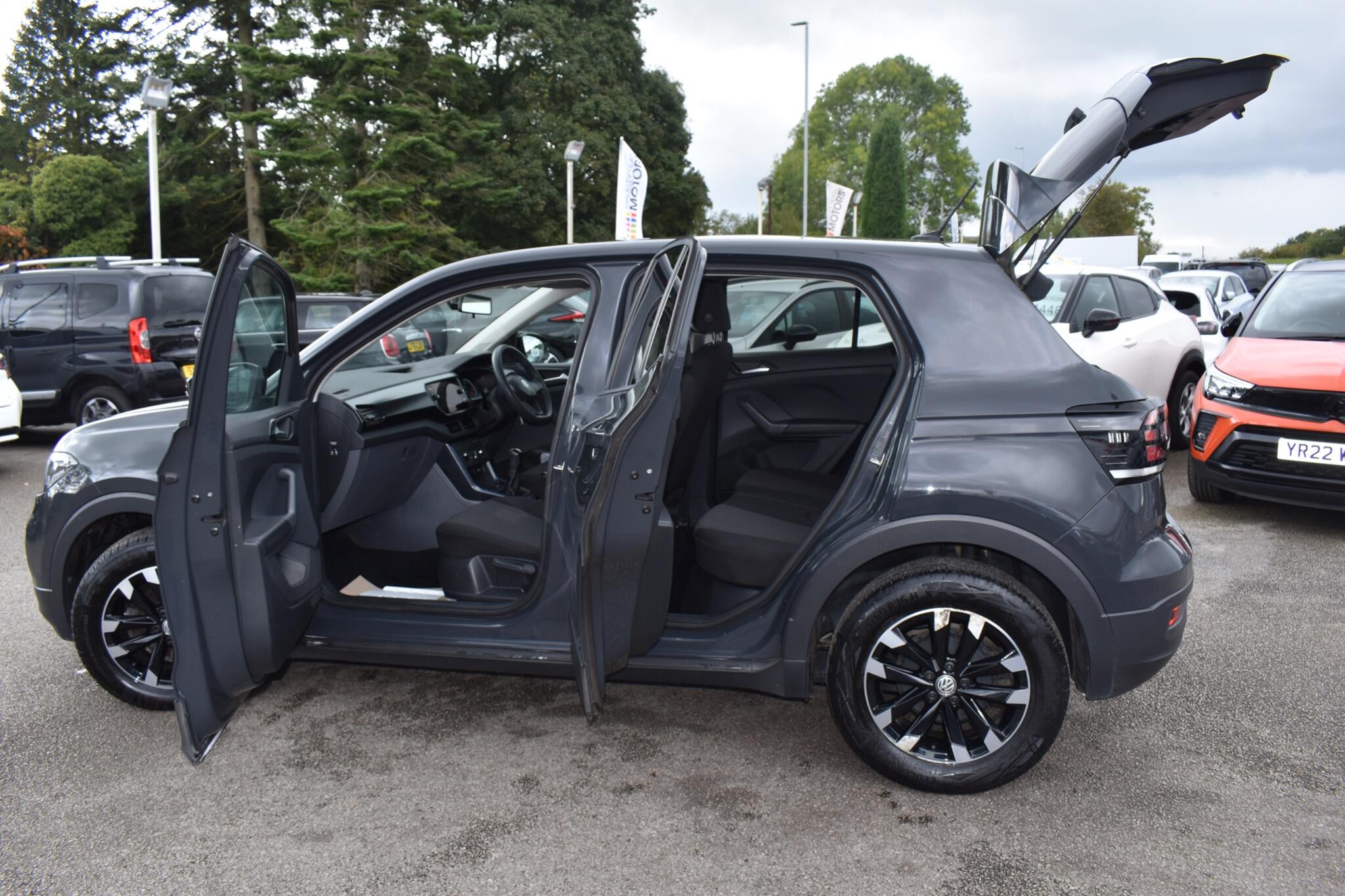 T-Cross - 1.0 TSI S Euro 6 (s/s) 5dr - Image 10
