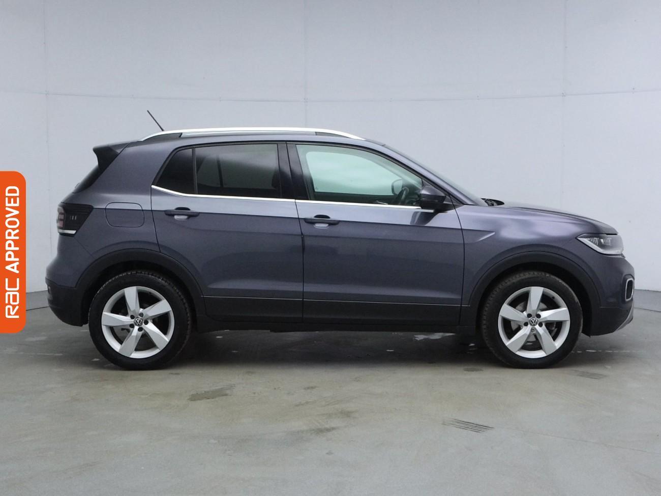 Volkswagen T-Cross view 6