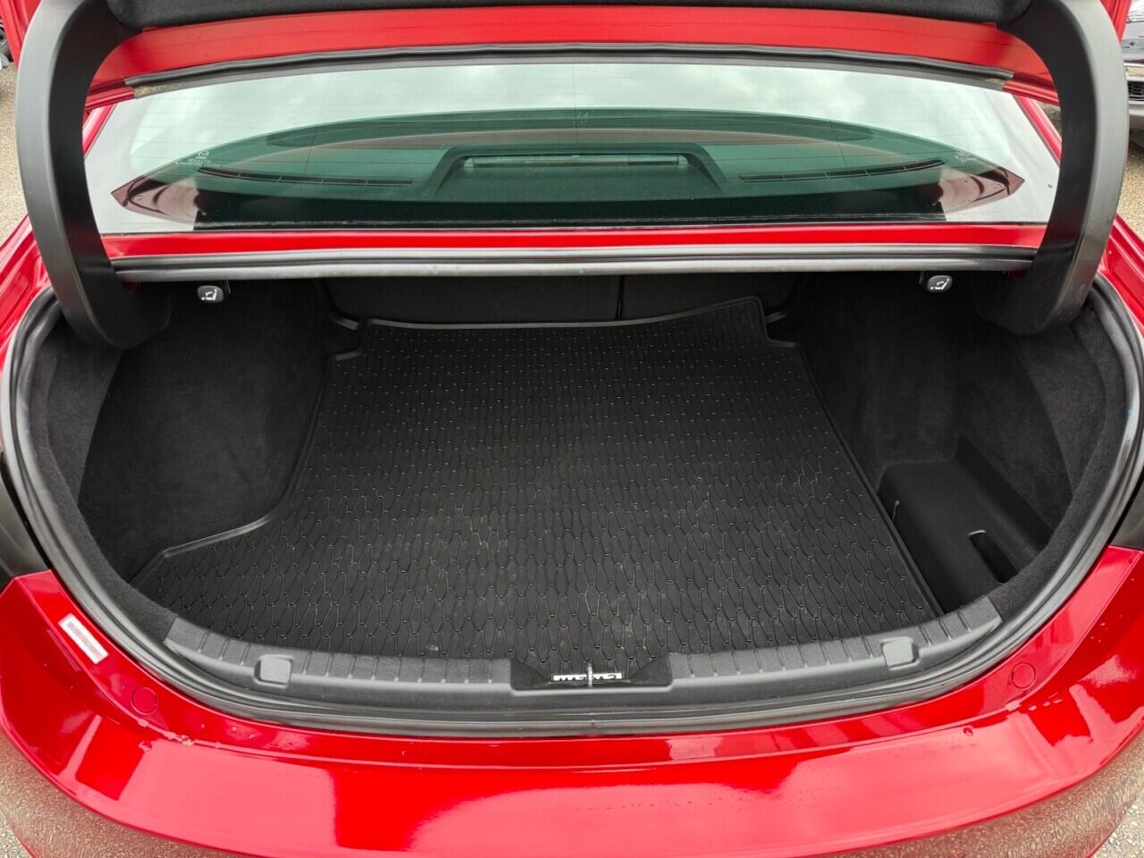 Mazda Mazda3 view 31