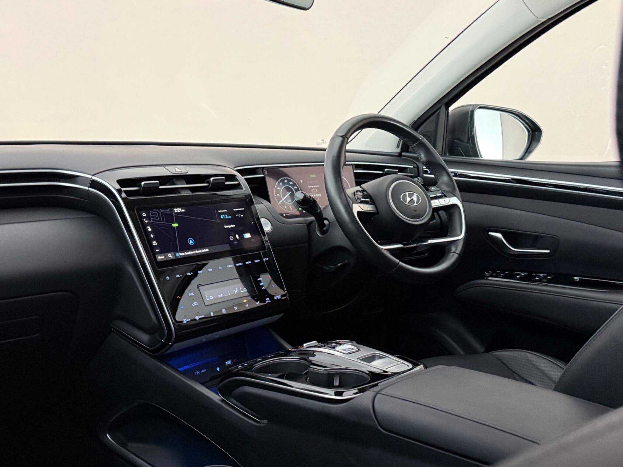Hyundai Tucson view 4