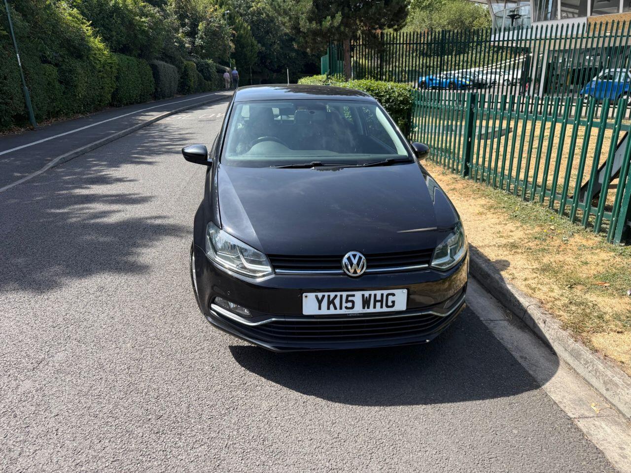 Volkswagen Polo view 4
