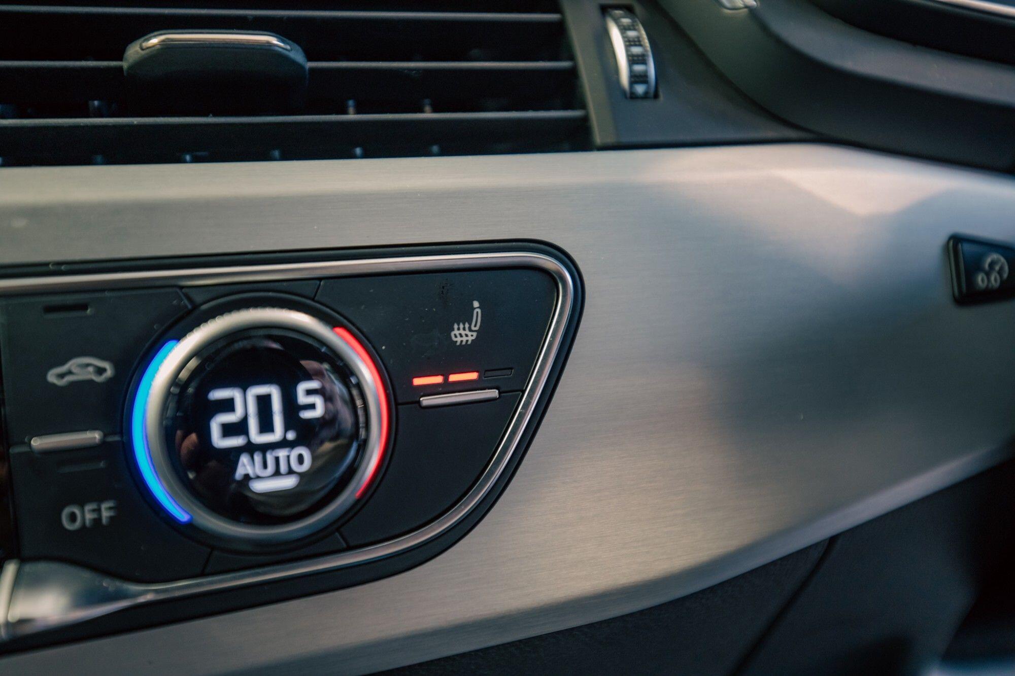 Audi S5 view 22