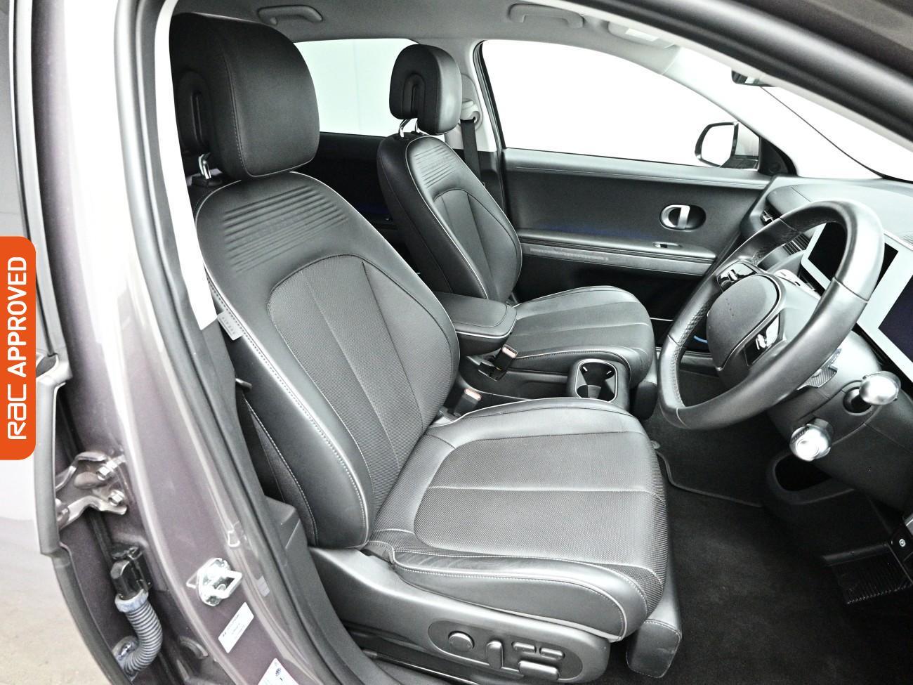 Hyundai Ioniq 5 view 13