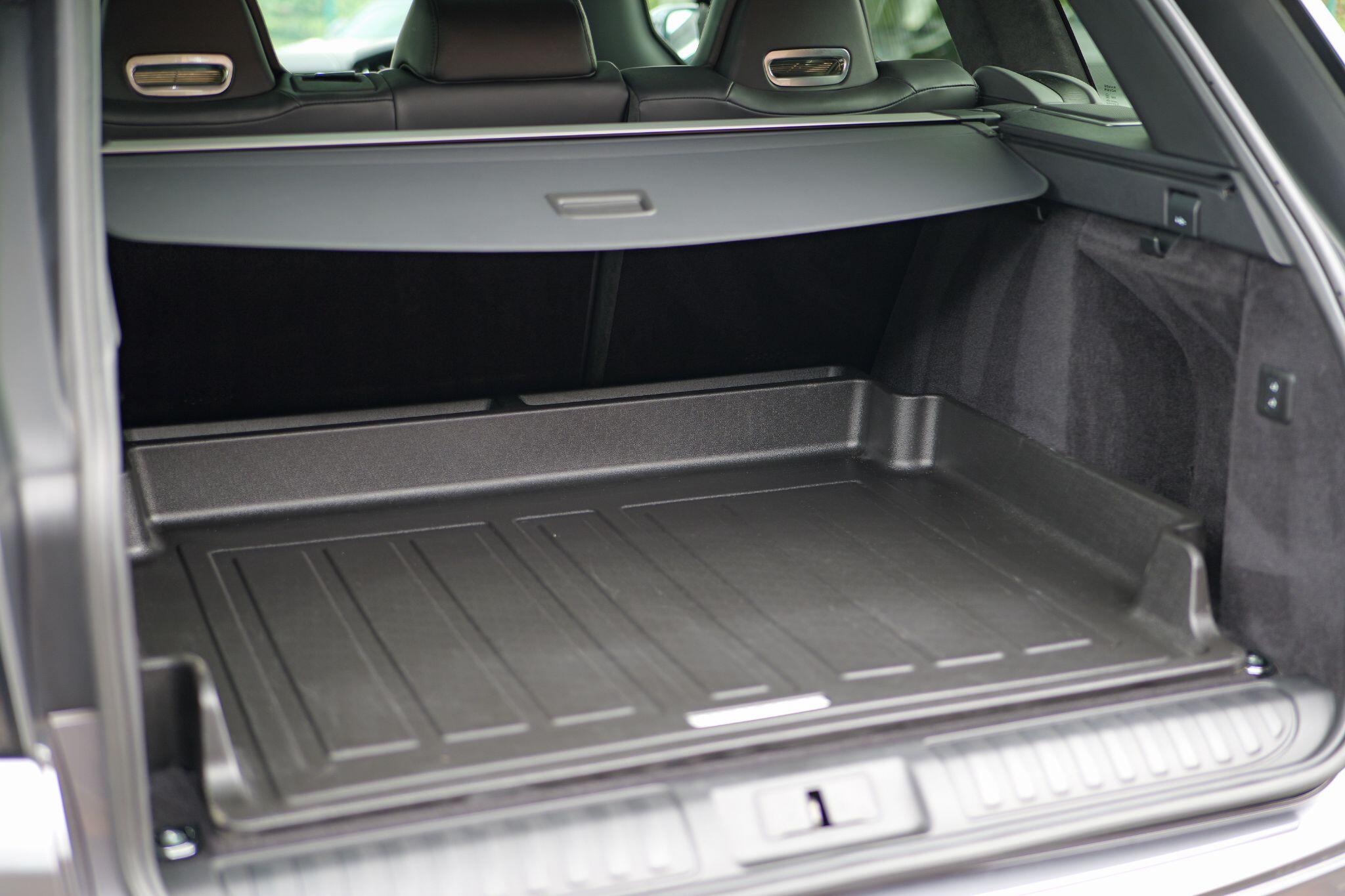 Land Rover Range Rover Sport view 33