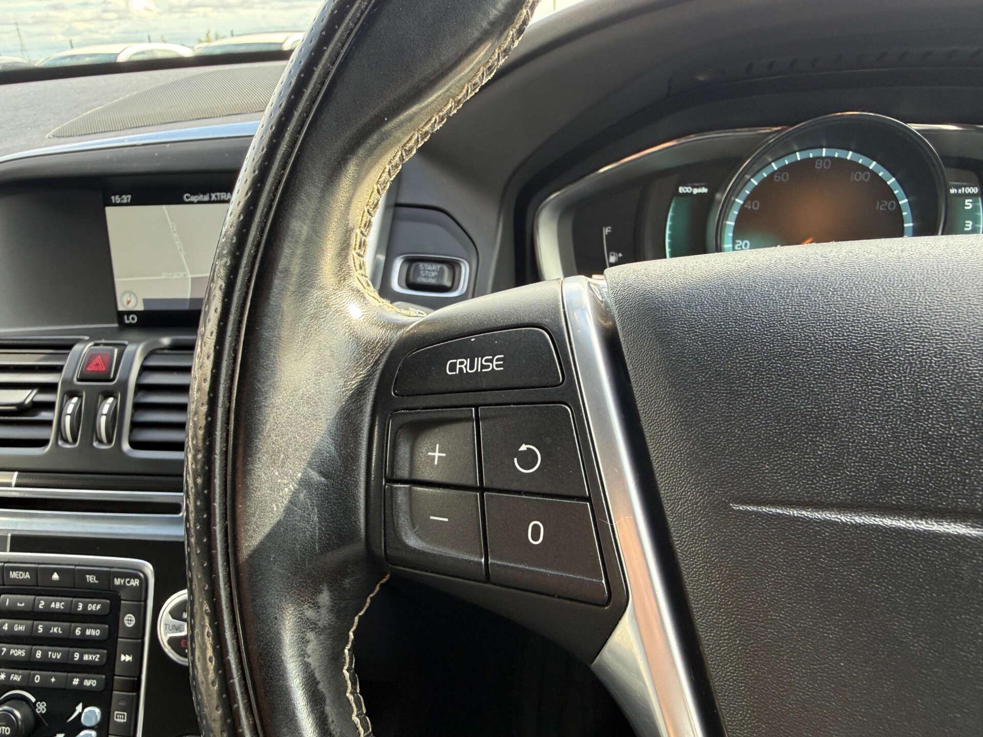 Volvo XC60 view 52